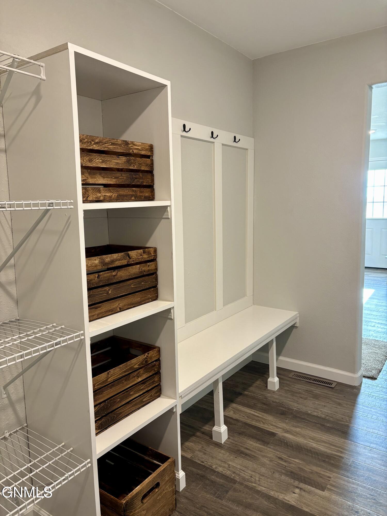 property viewer photo 26