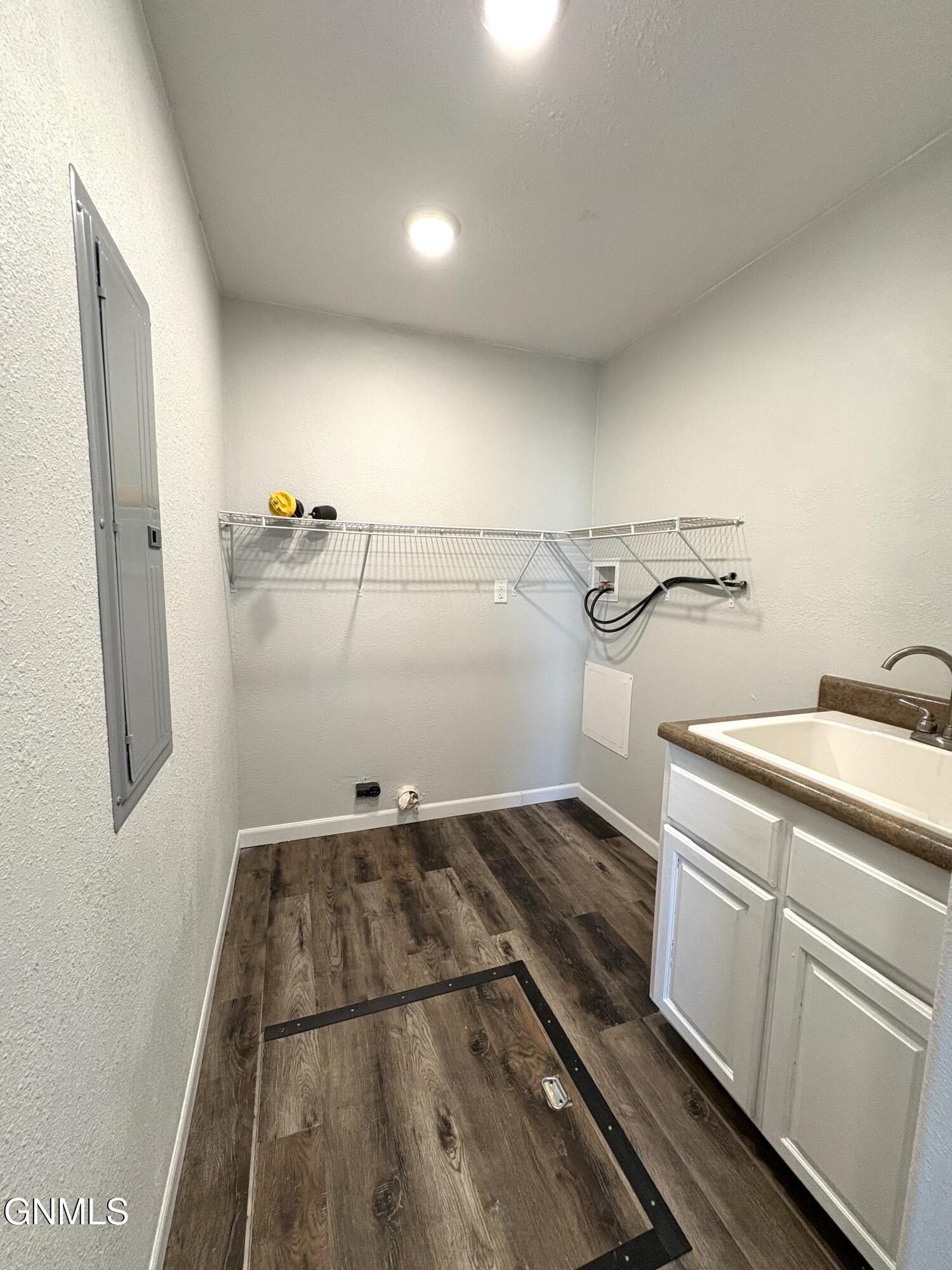 property viewer photo 28
