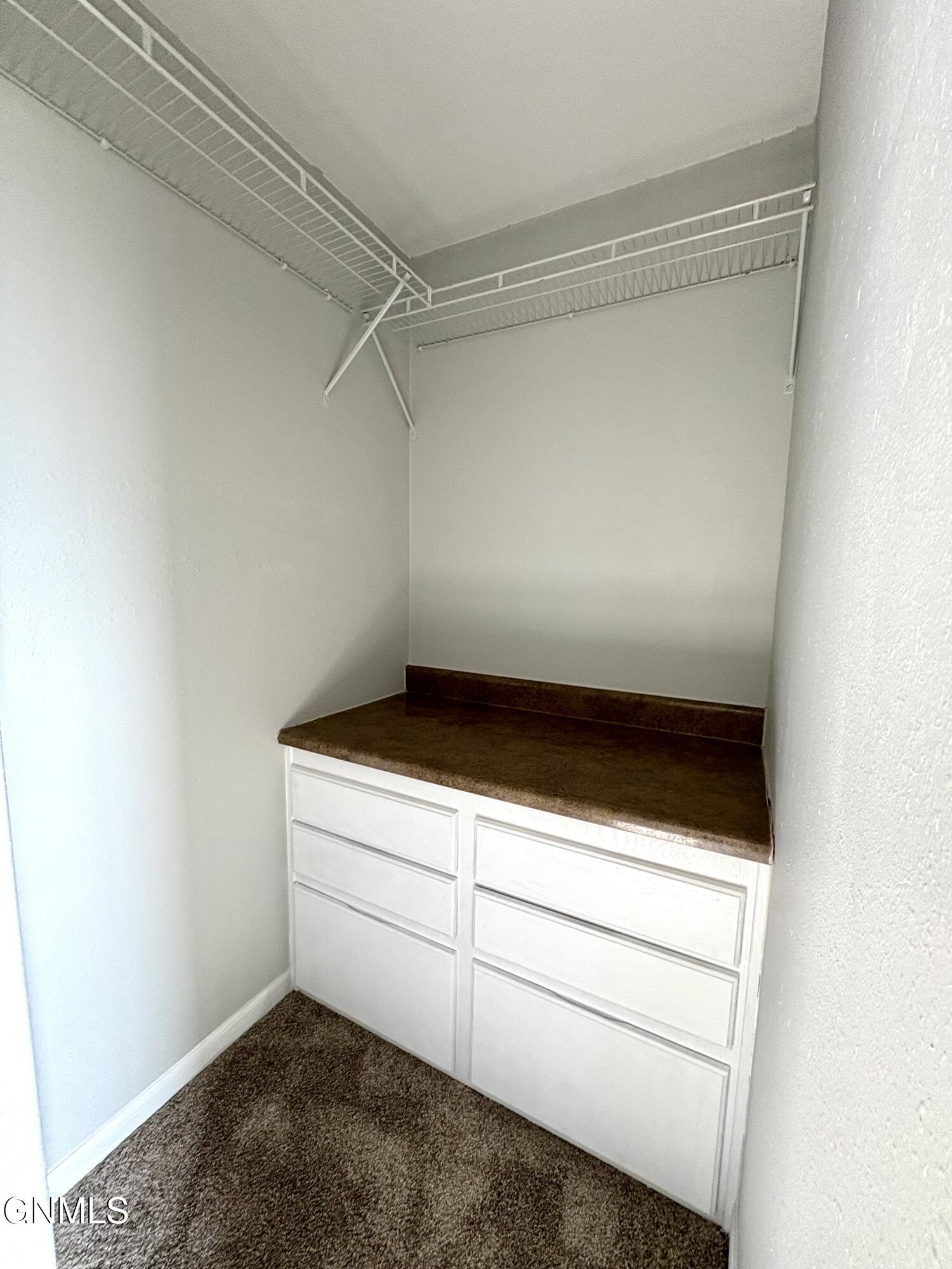 property viewer photo 31