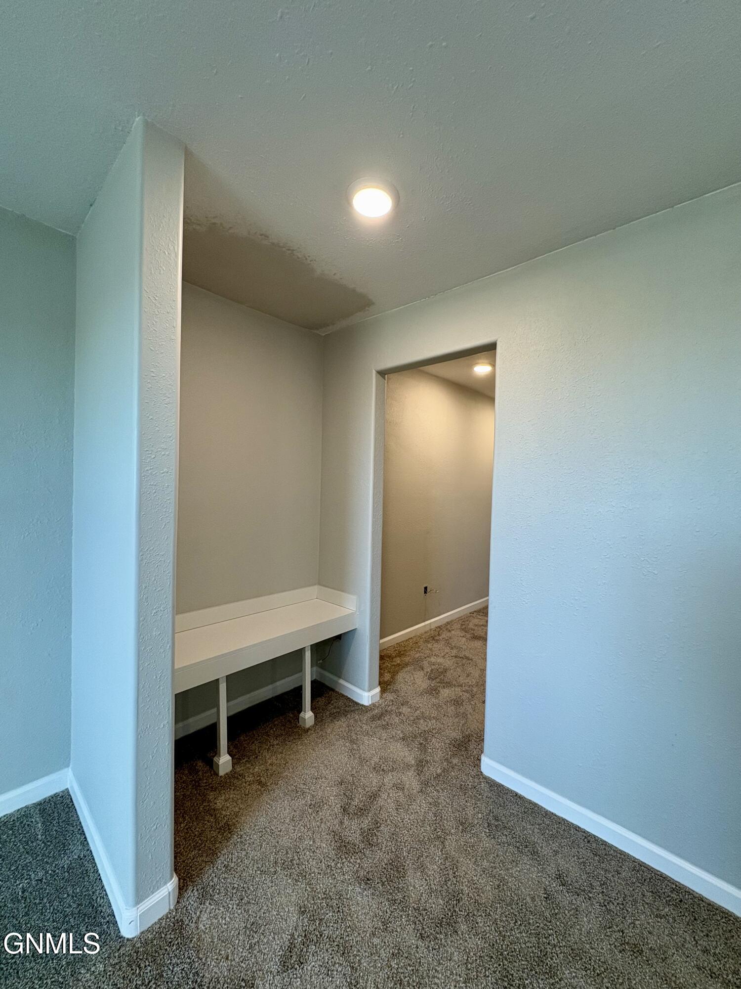 property viewer photo 46