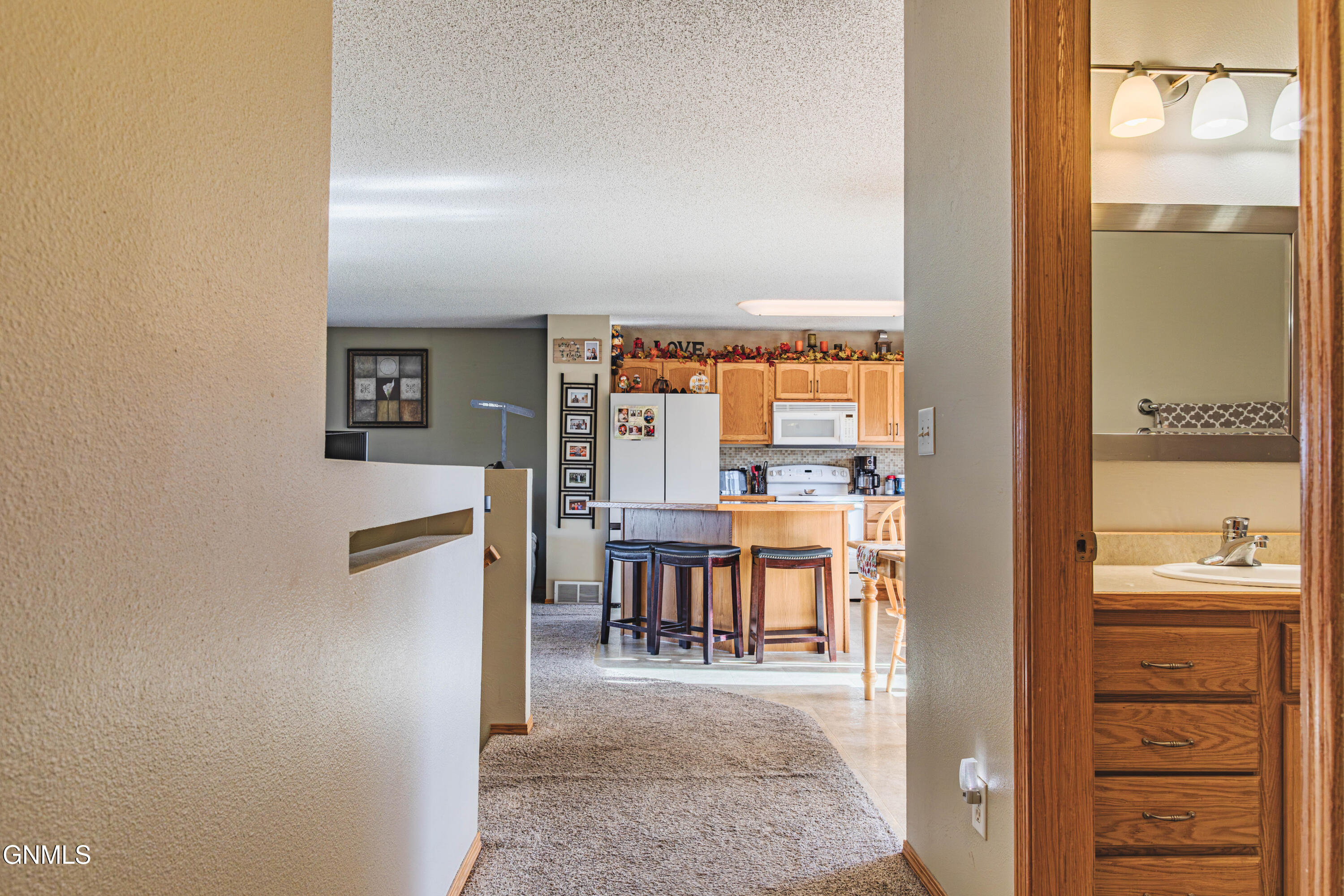 property viewer photo 20
