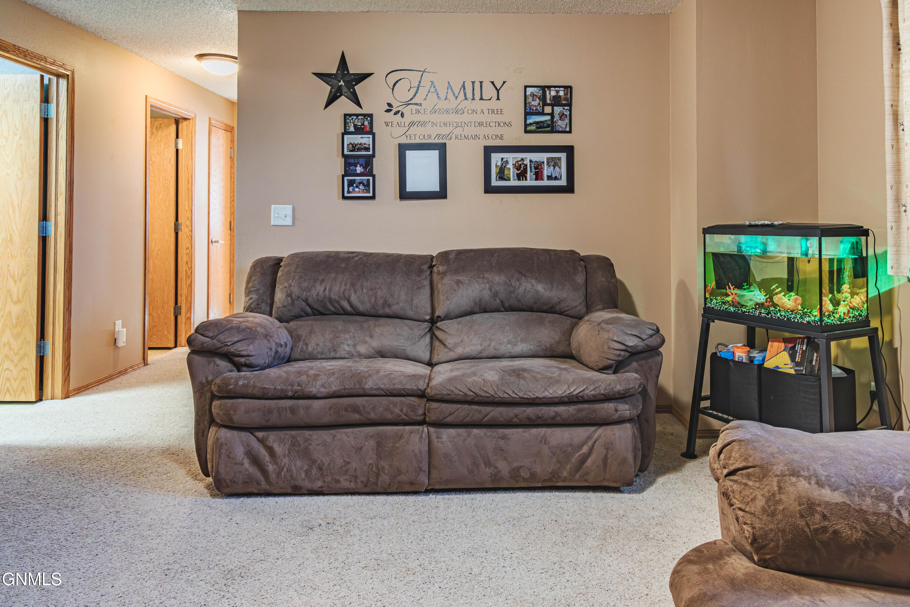 property viewer photo 26