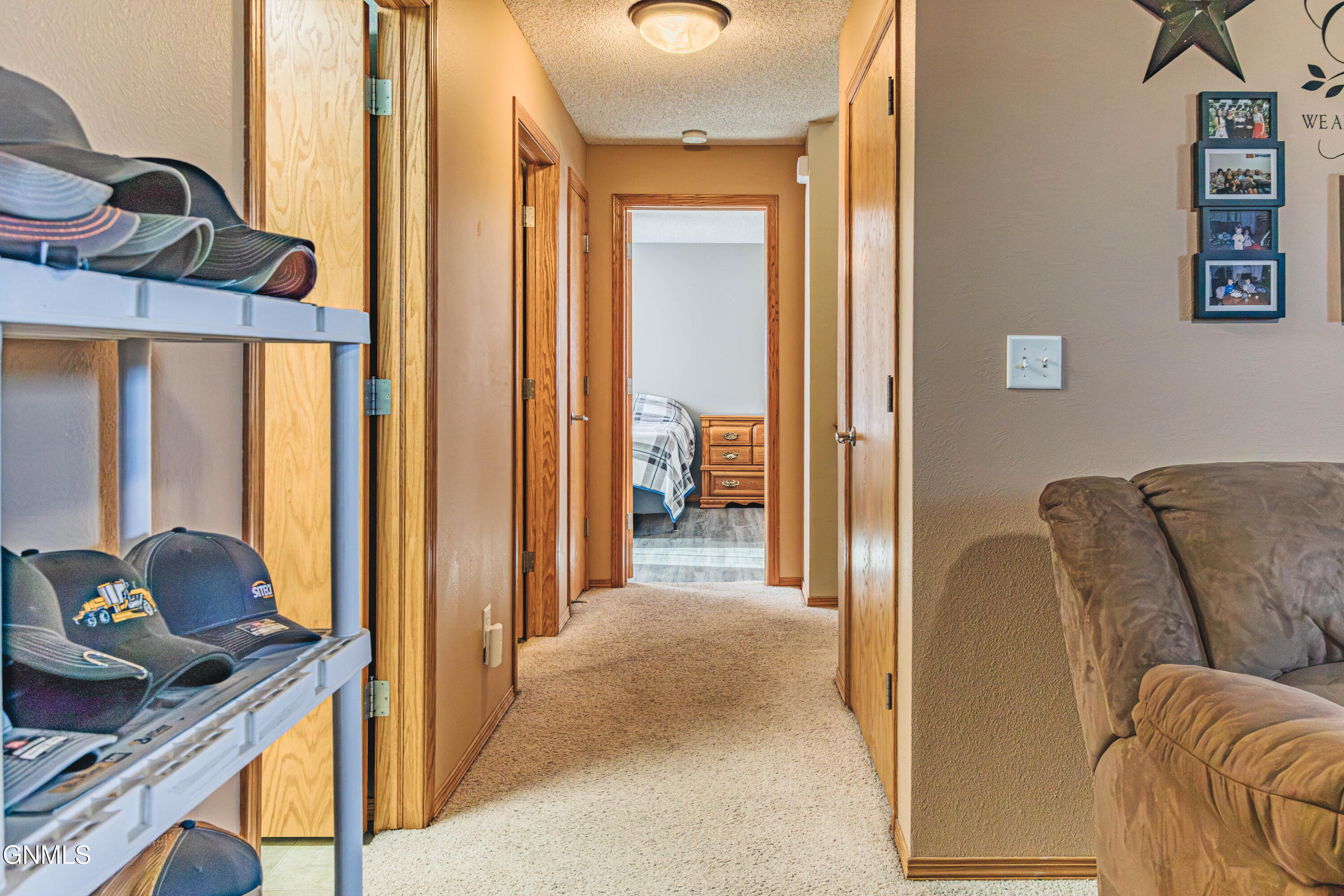 property viewer photo 30