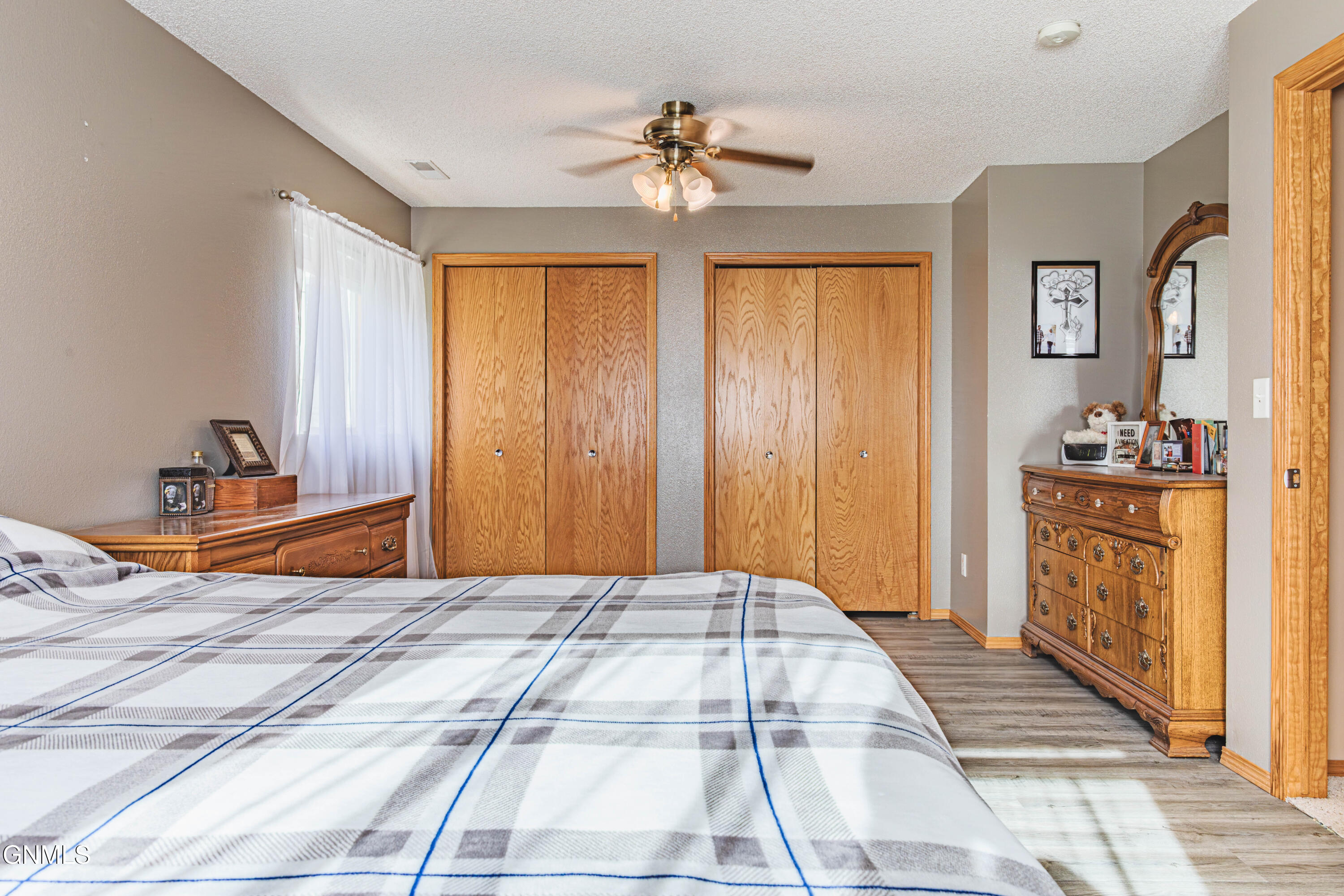 property viewer photo 37