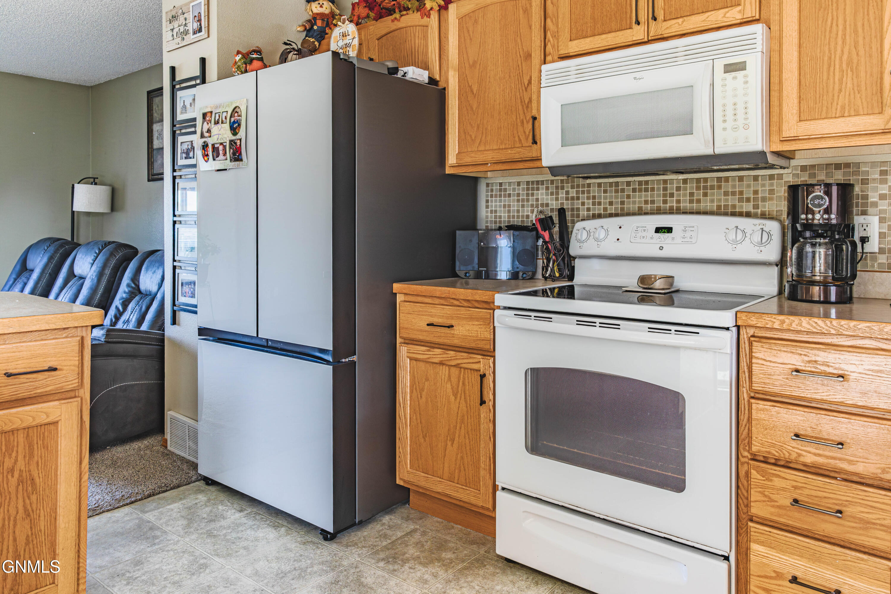 property viewer photo 8