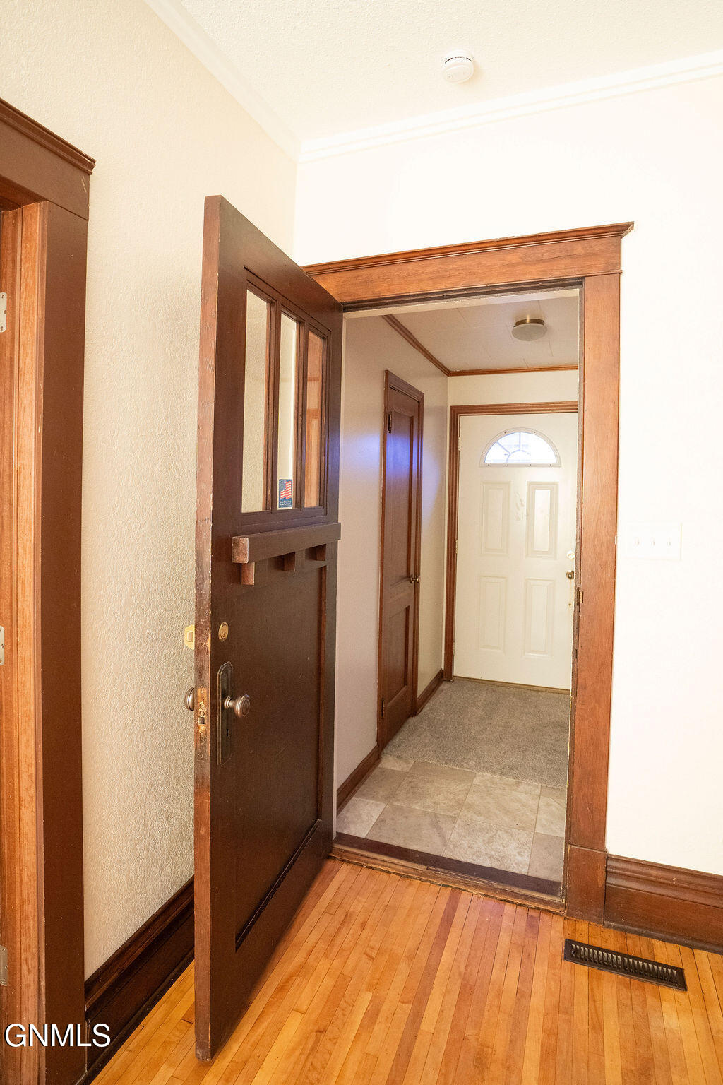 property viewer photo 1