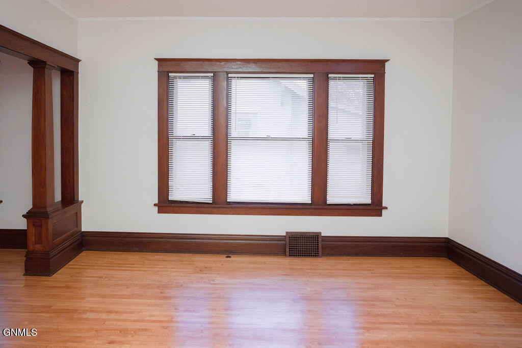 property viewer photo 11