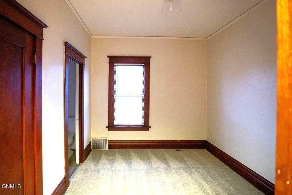 property viewer photo 13