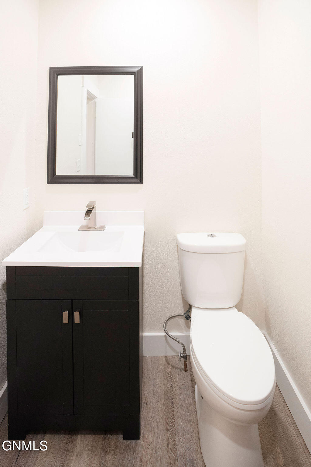 property viewer photo 14