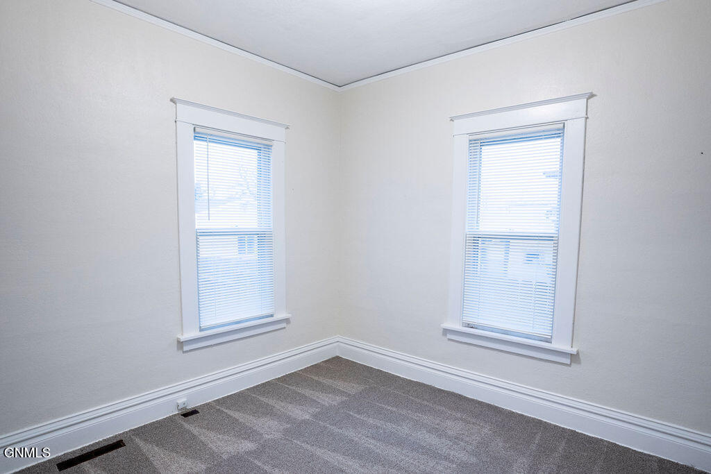 property viewer photo 16