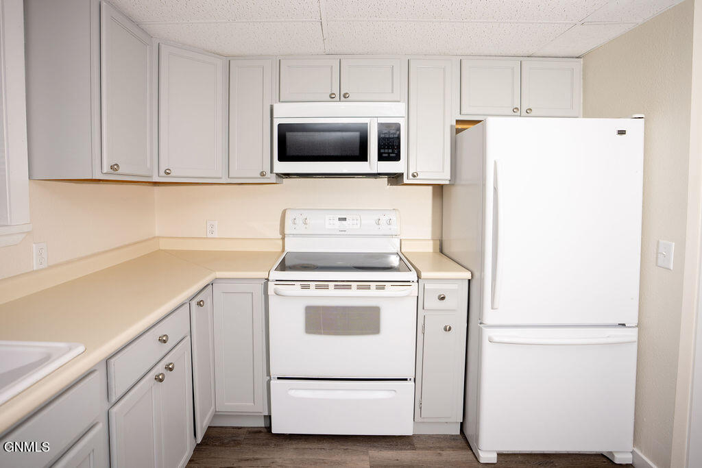 property viewer photo 22