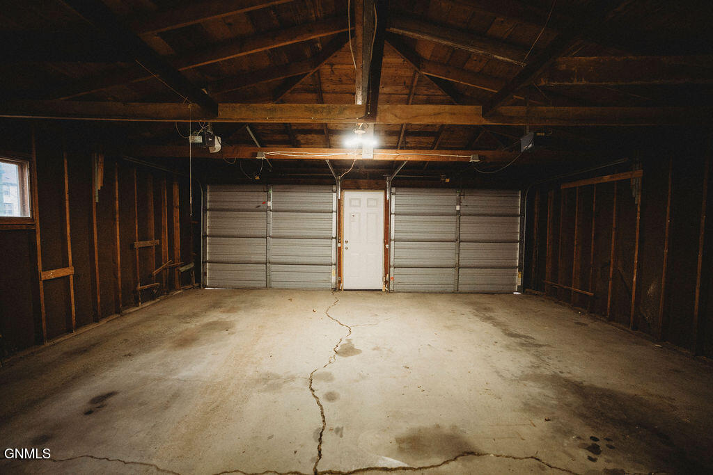 property viewer photo 38