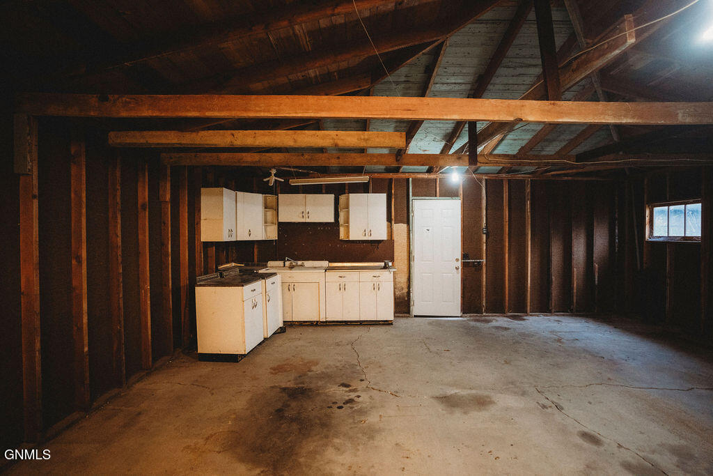 property viewer photo 39