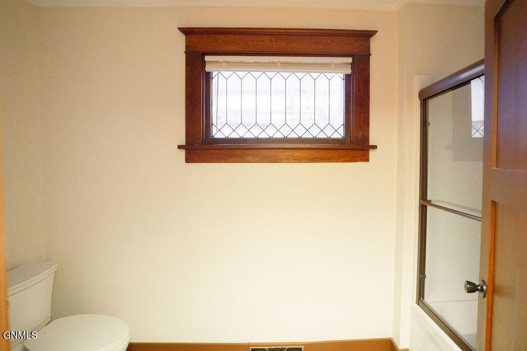 property viewer photo 6