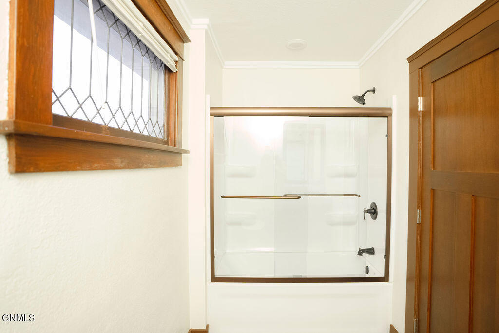 property viewer photo 7