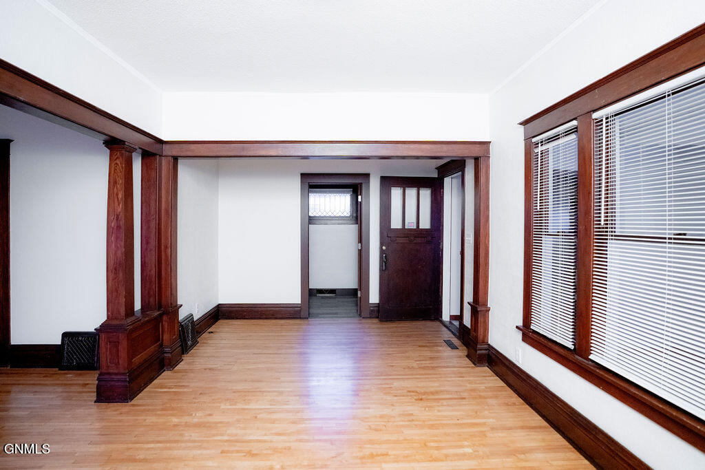 property viewer photo 8