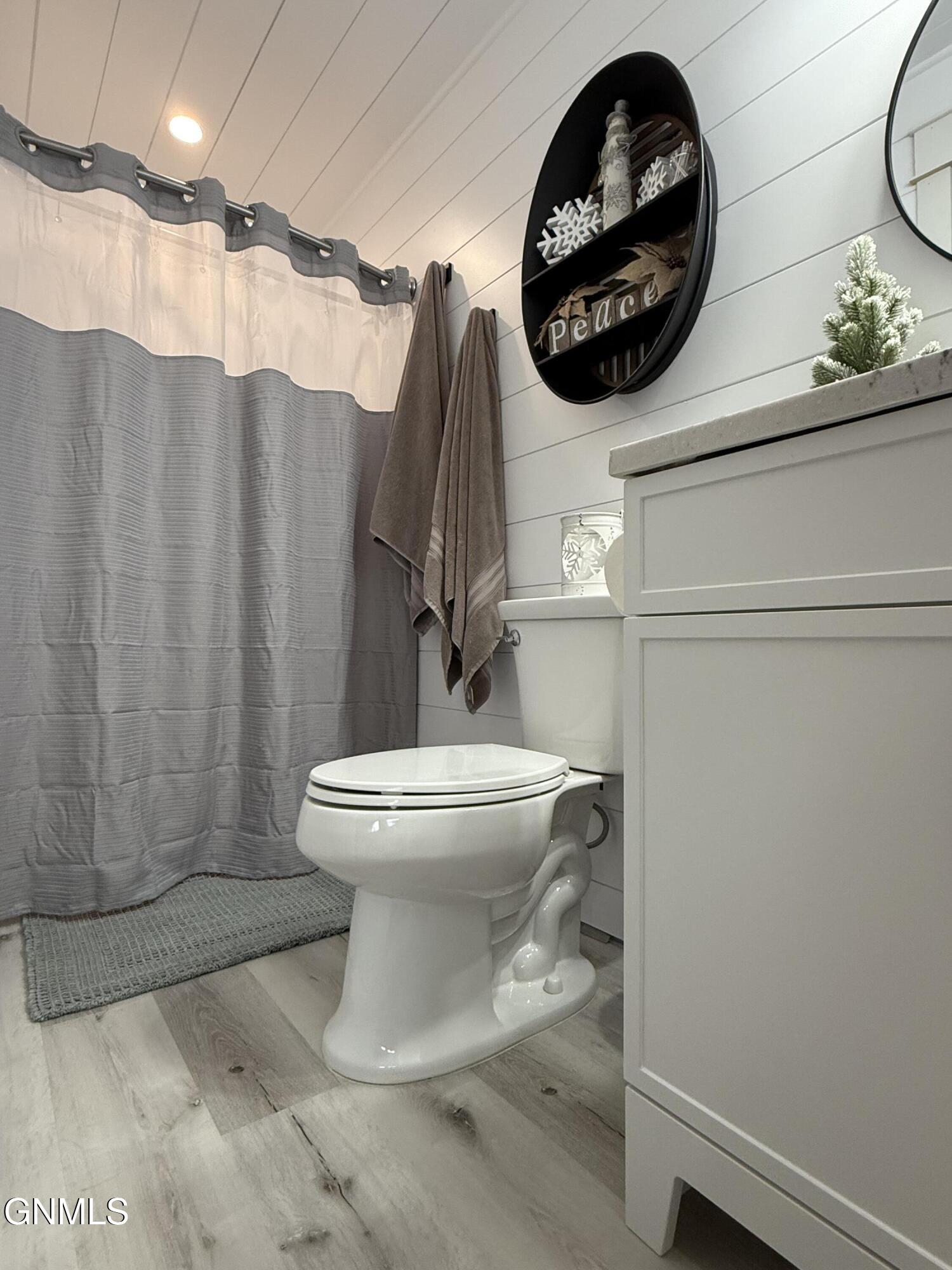 property viewer photo 21