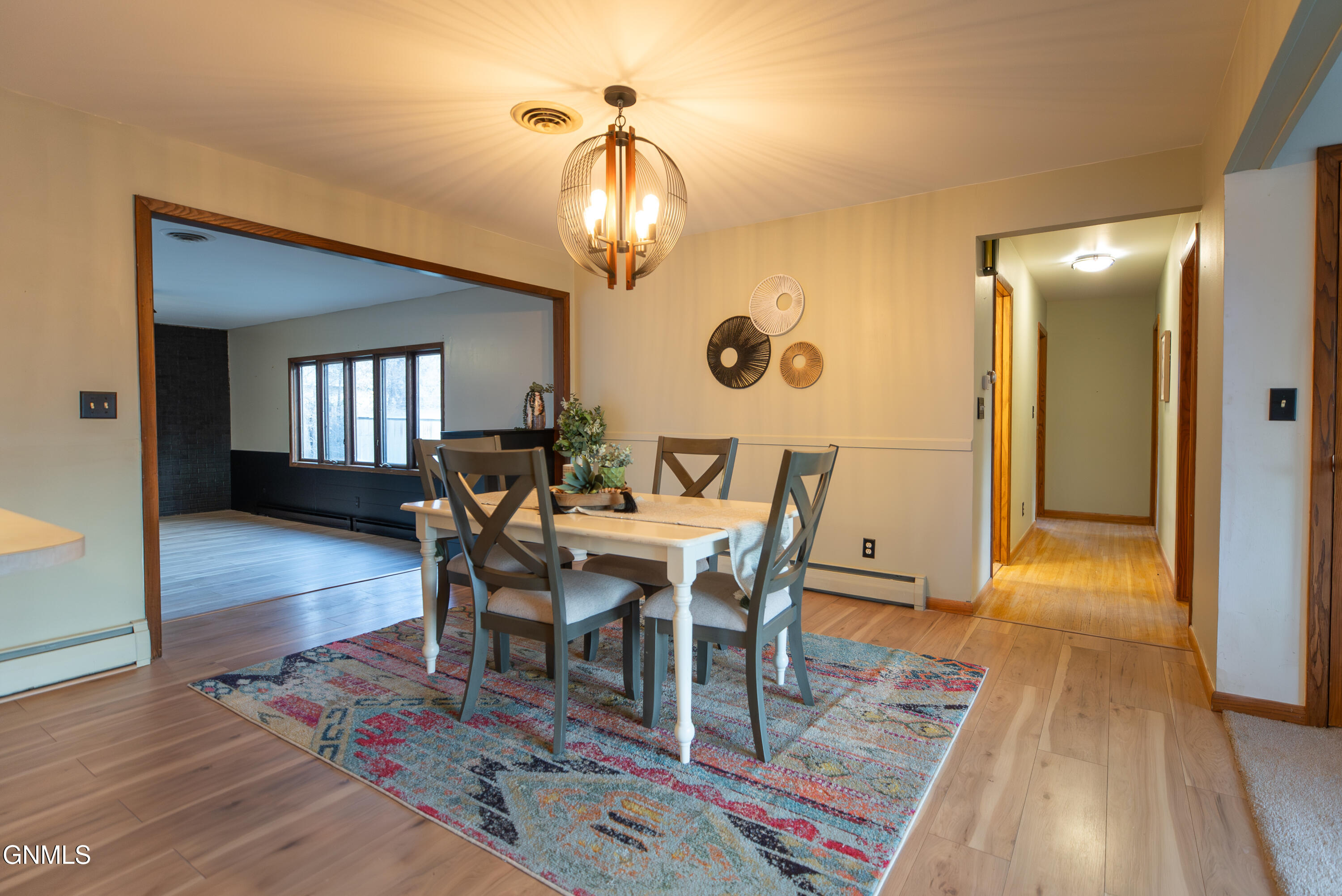 property viewer photo 12