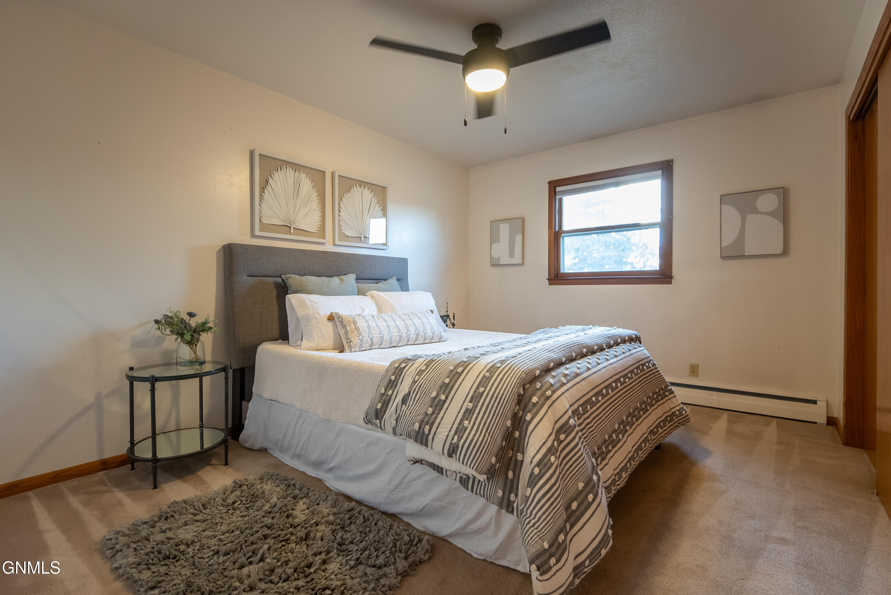 property viewer photo 15