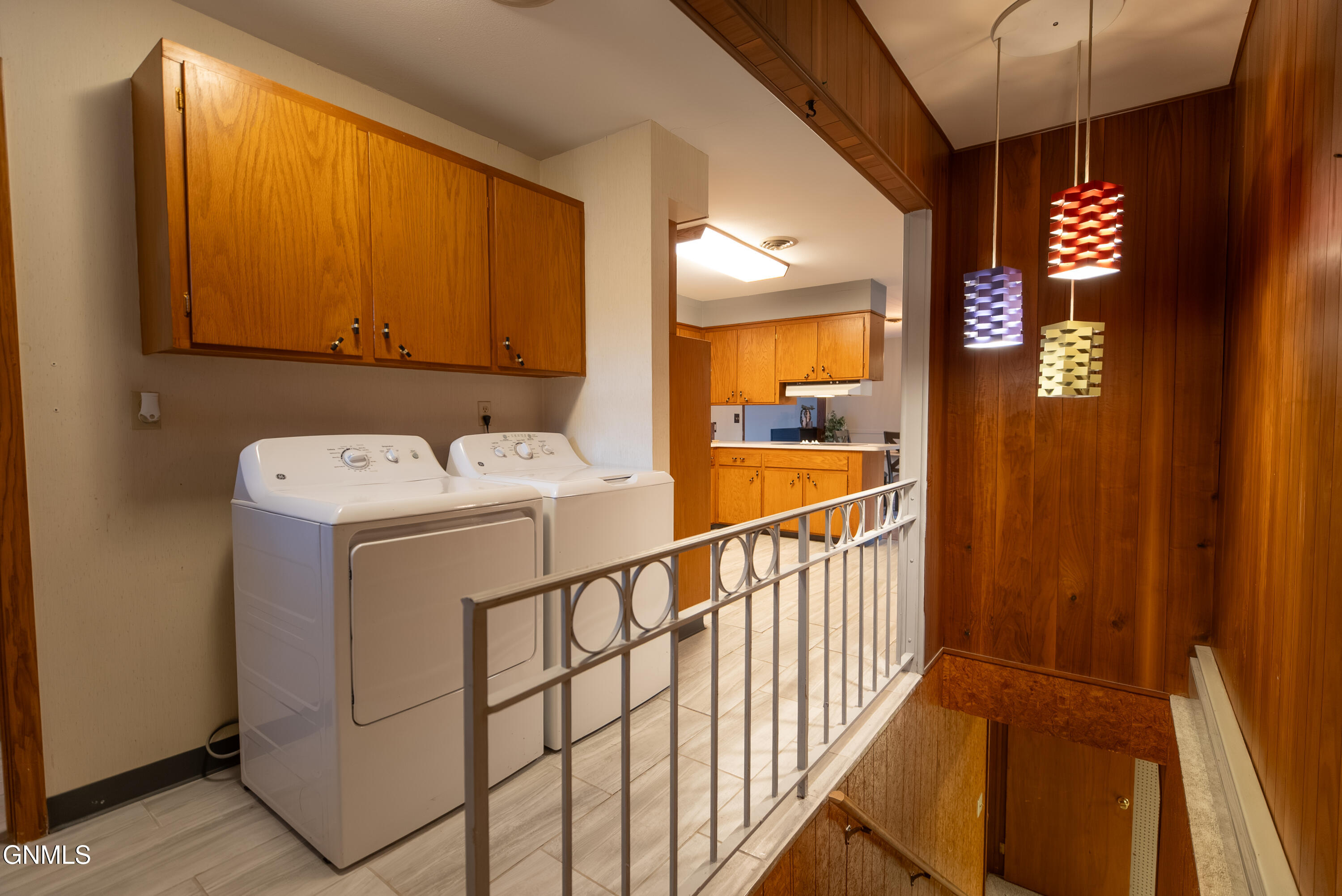 property viewer photo 24