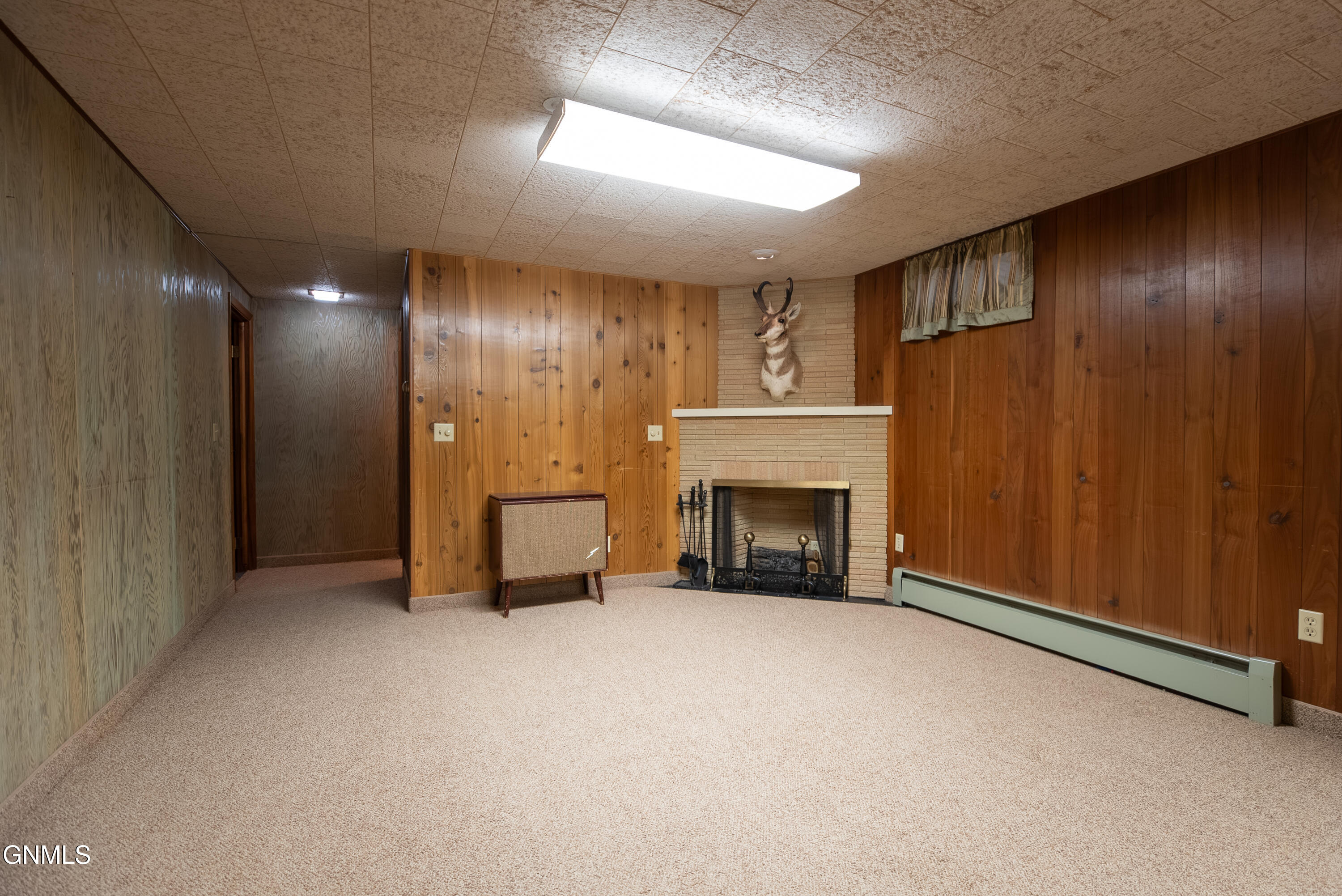 property viewer photo 35