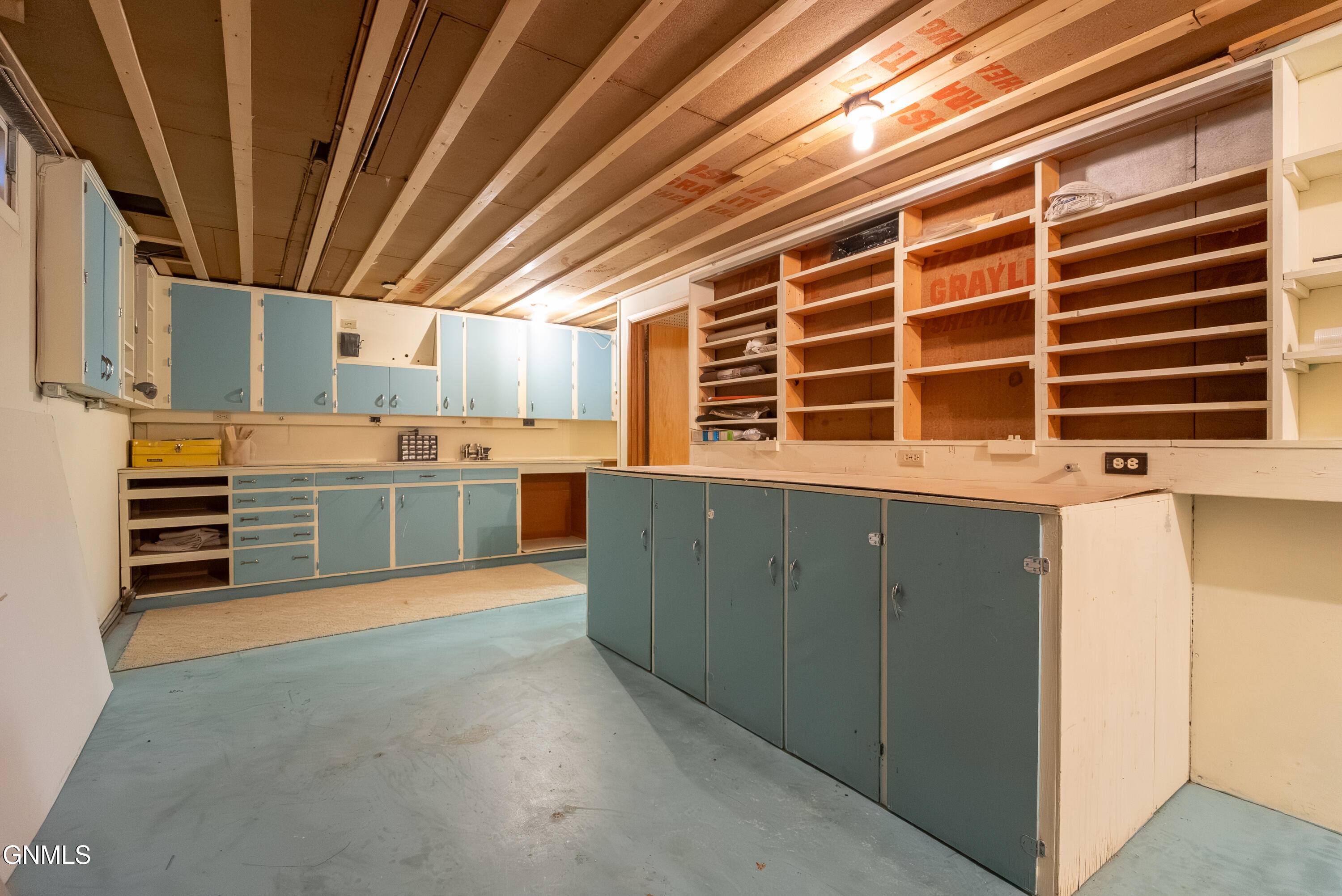 property viewer photo 37