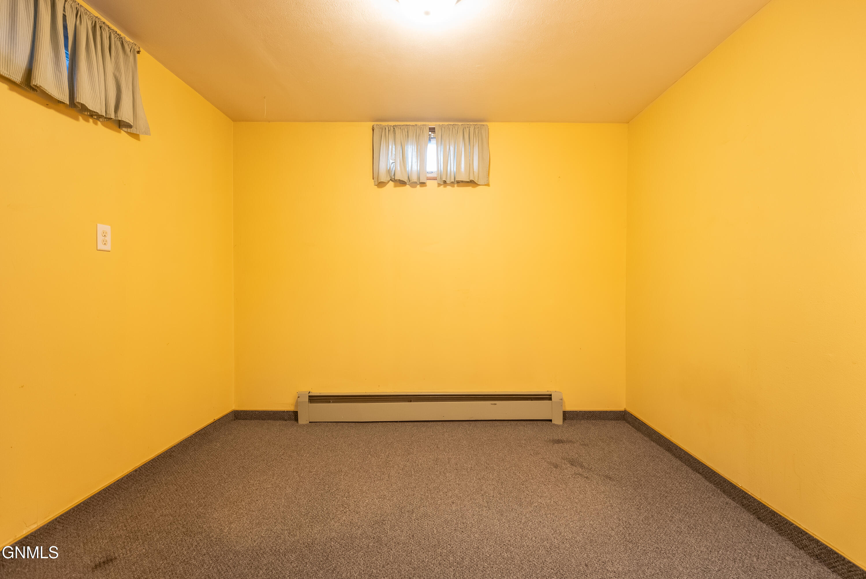 property viewer photo 40