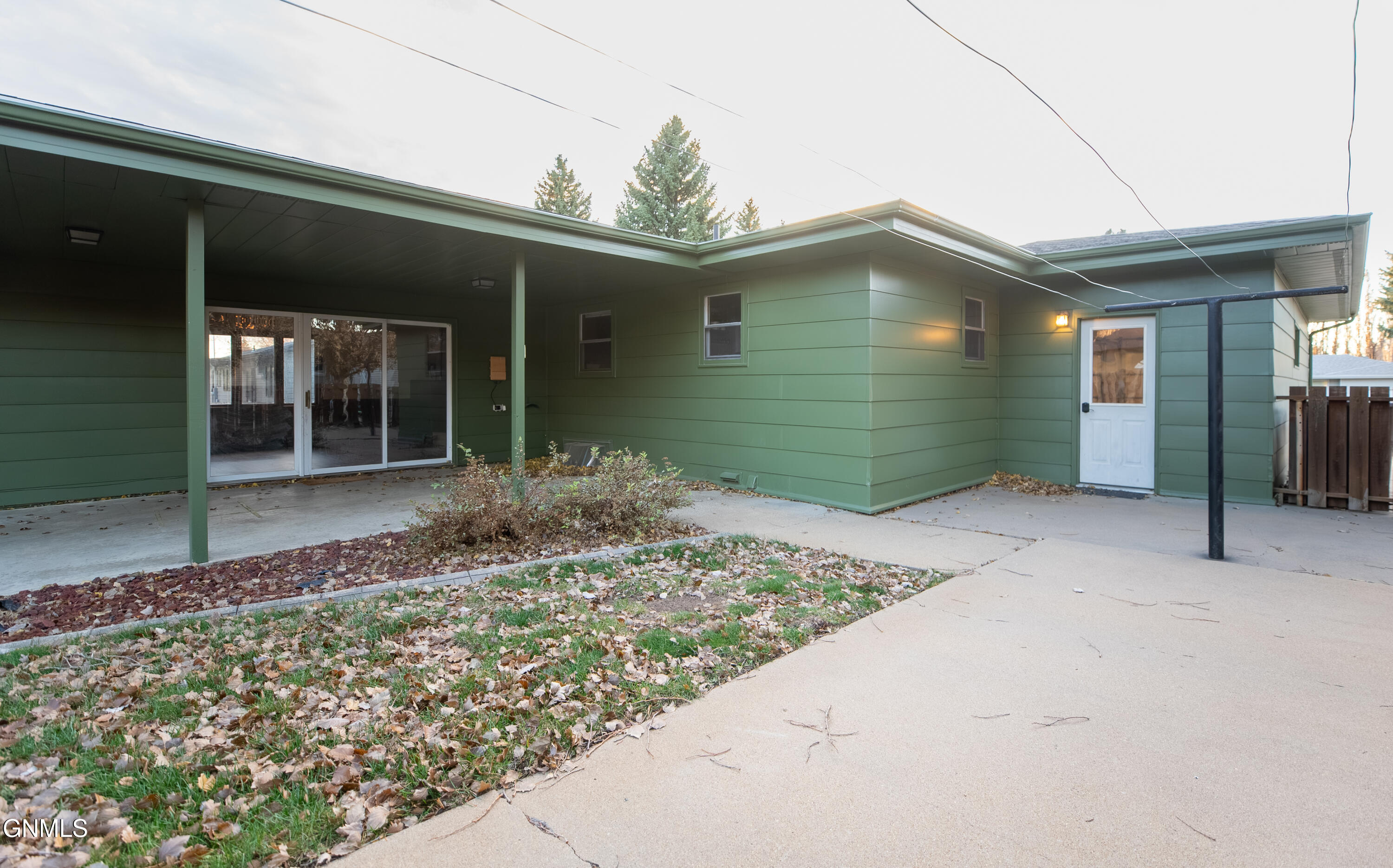 property viewer photo 46