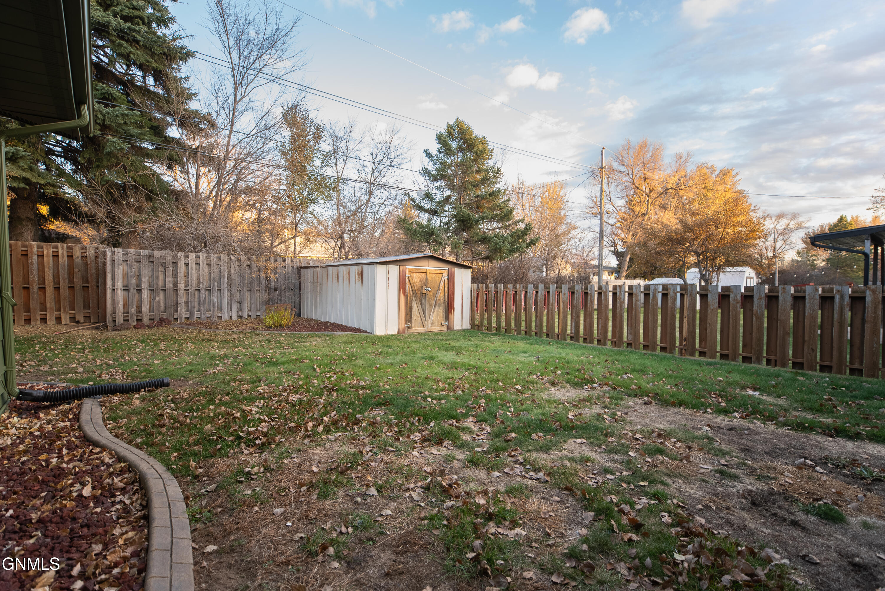 property viewer photo 49