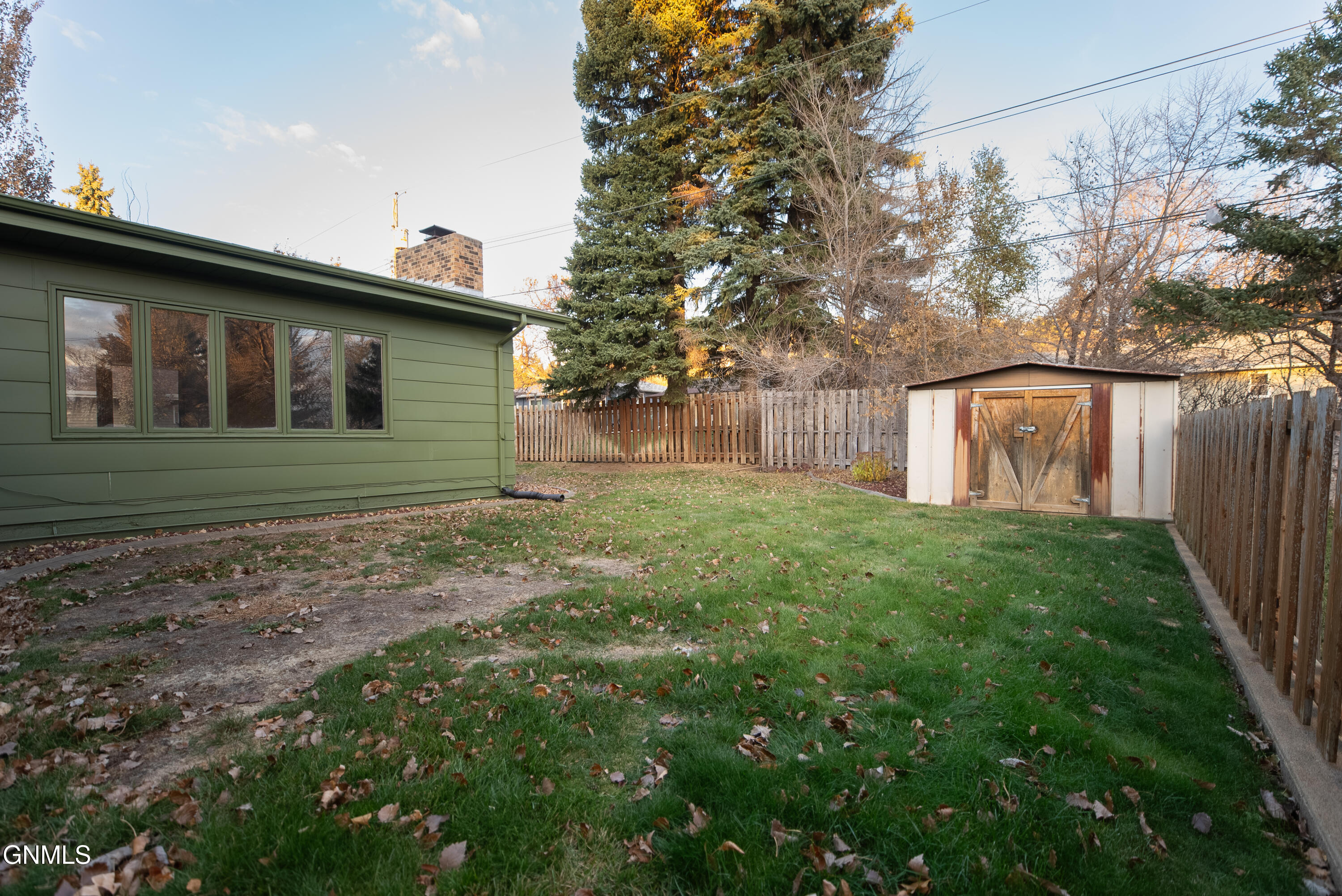 property viewer photo 52
