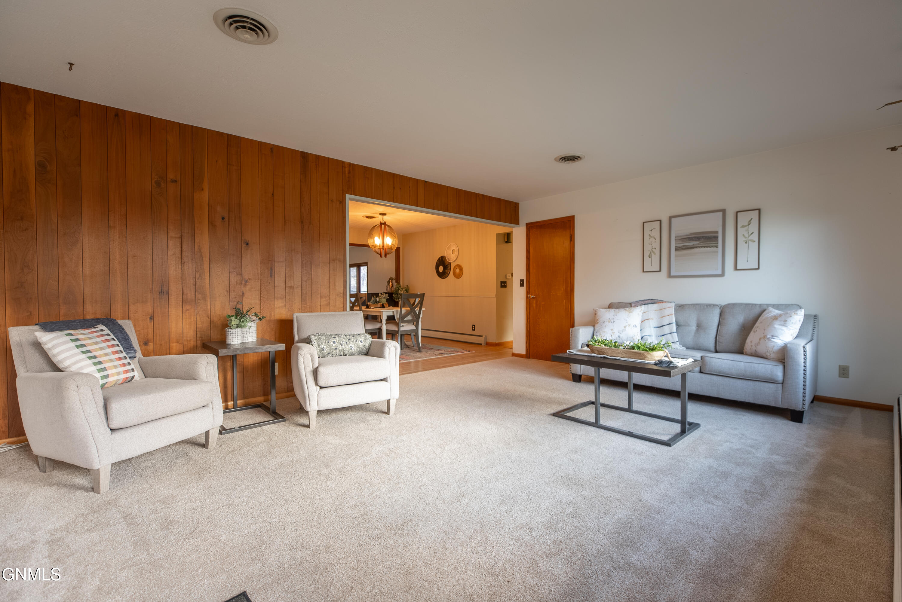 property viewer photo 7