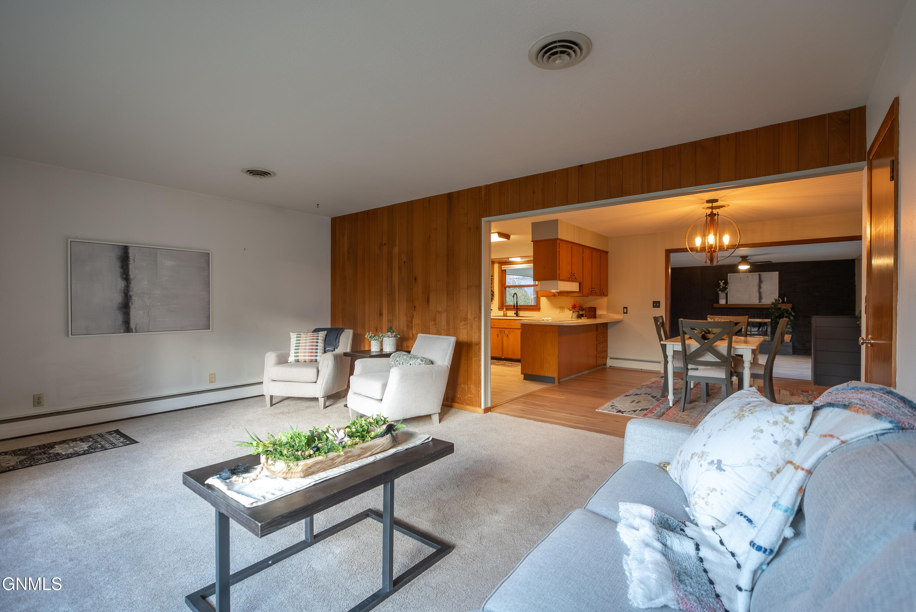 property viewer photo 8