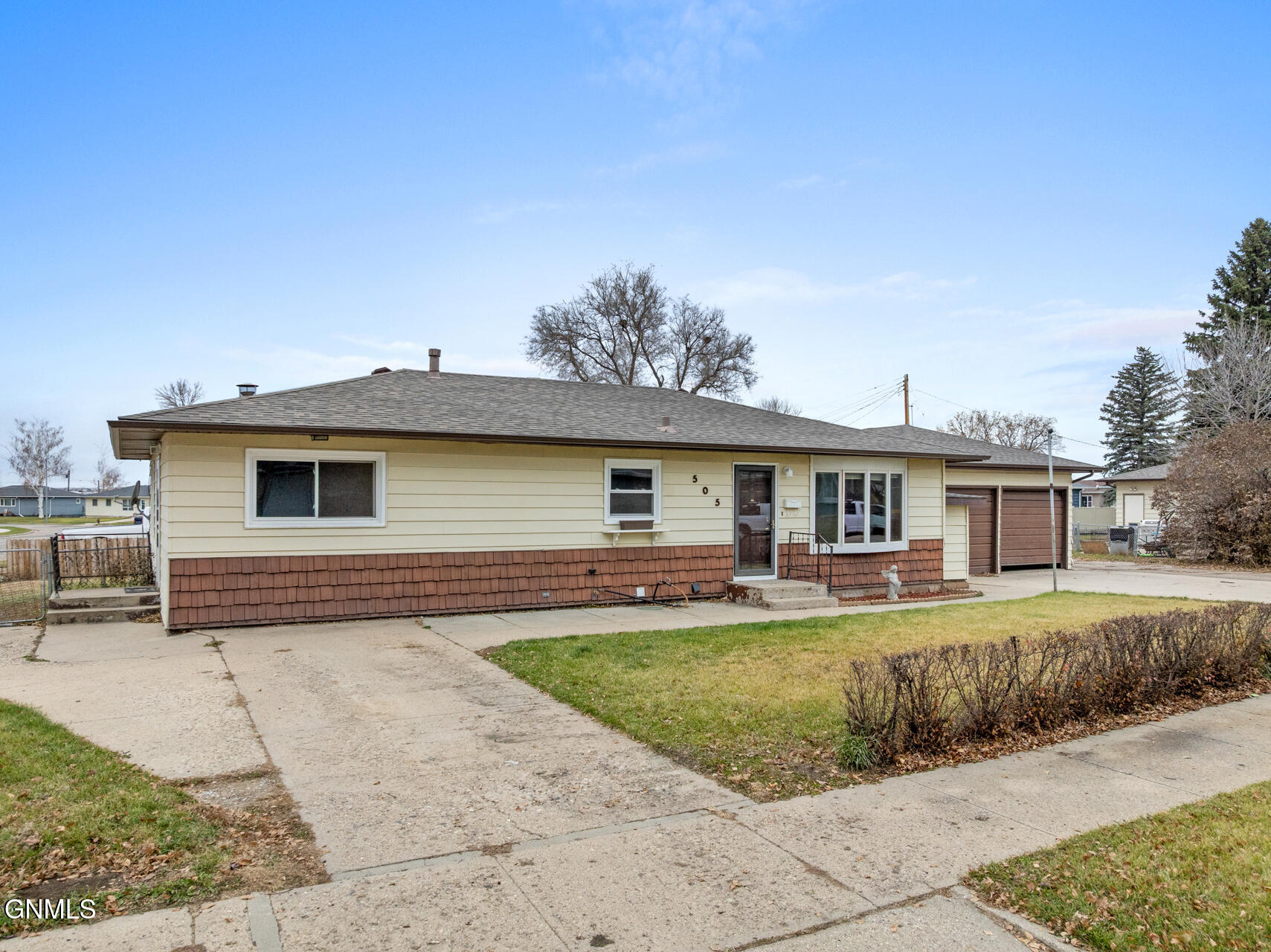 property viewer photo 1