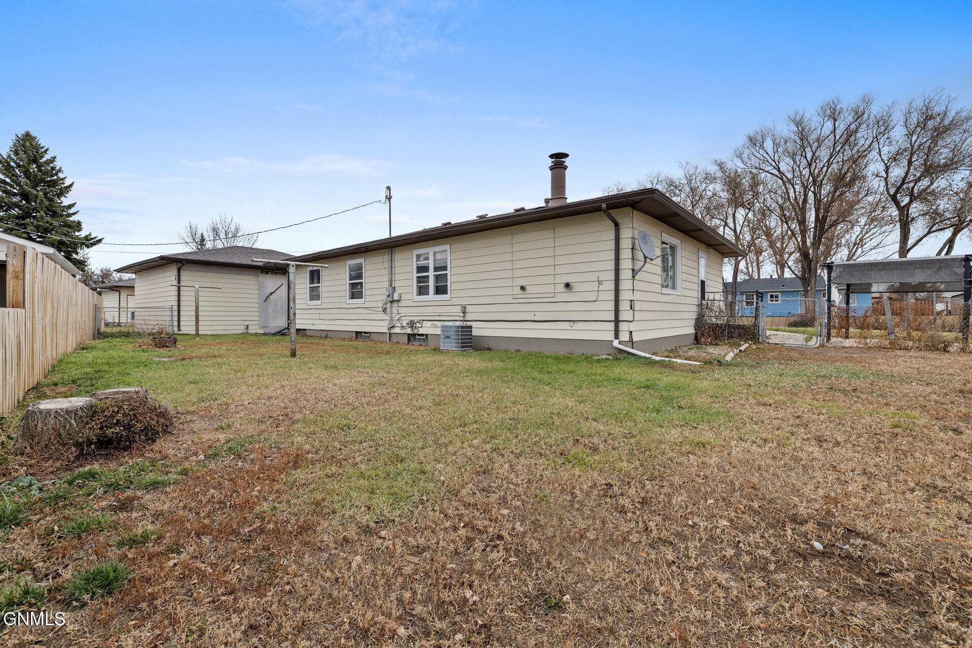property viewer photo 6