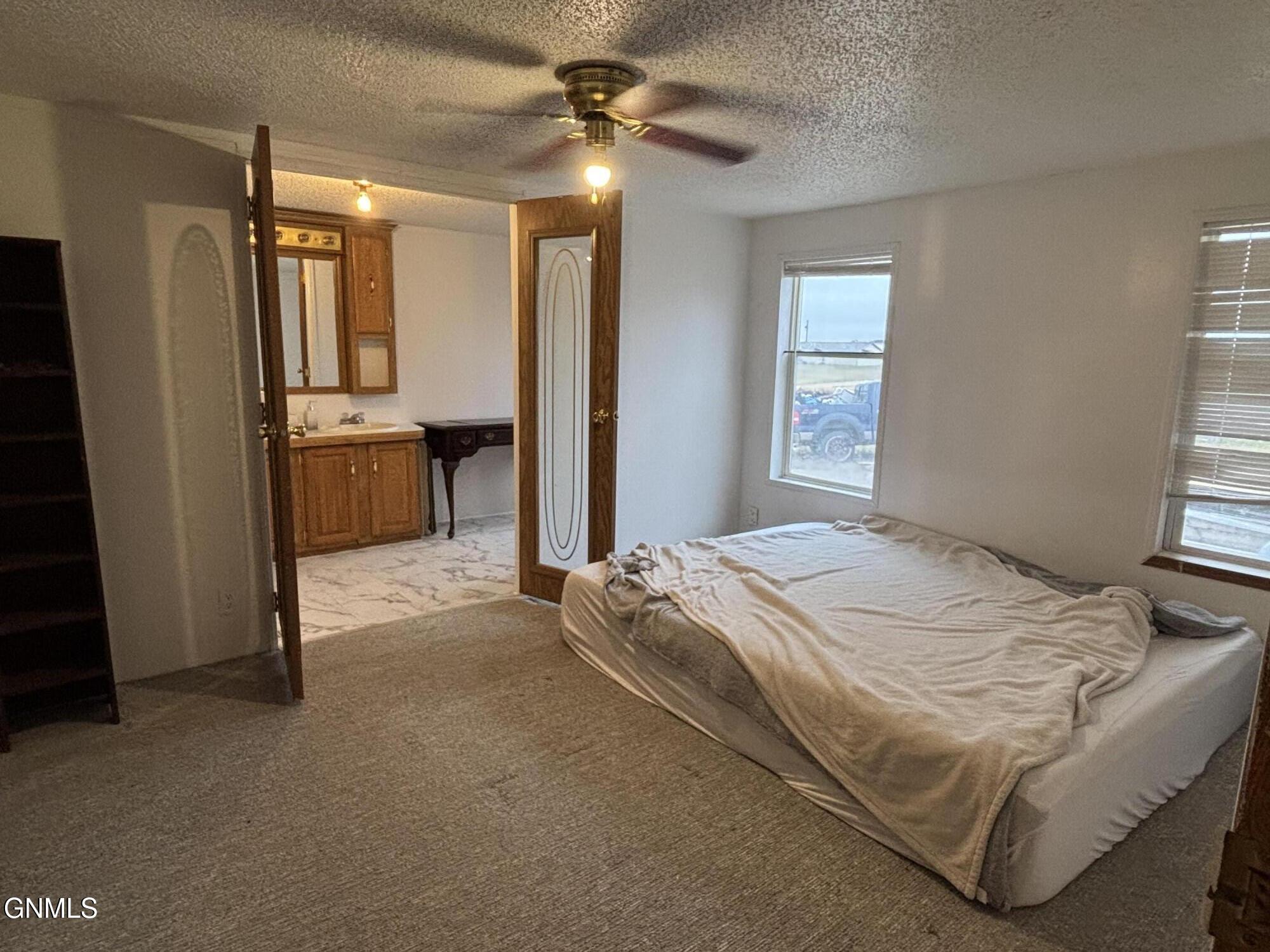 property viewer photo 10
