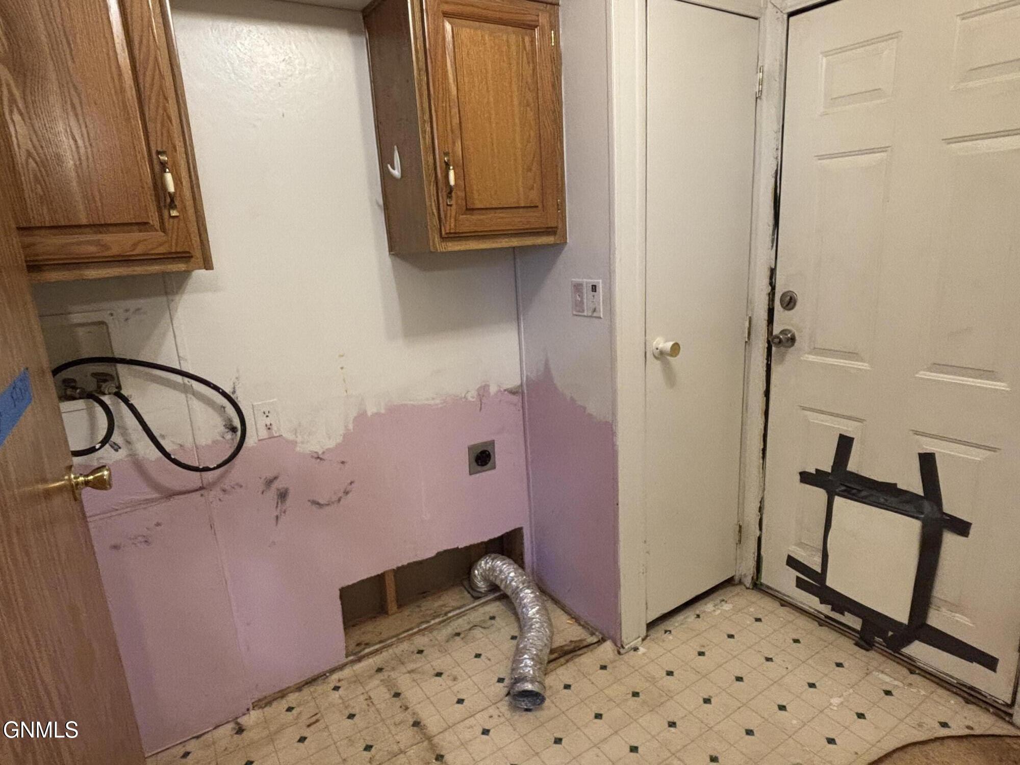 property viewer photo 15