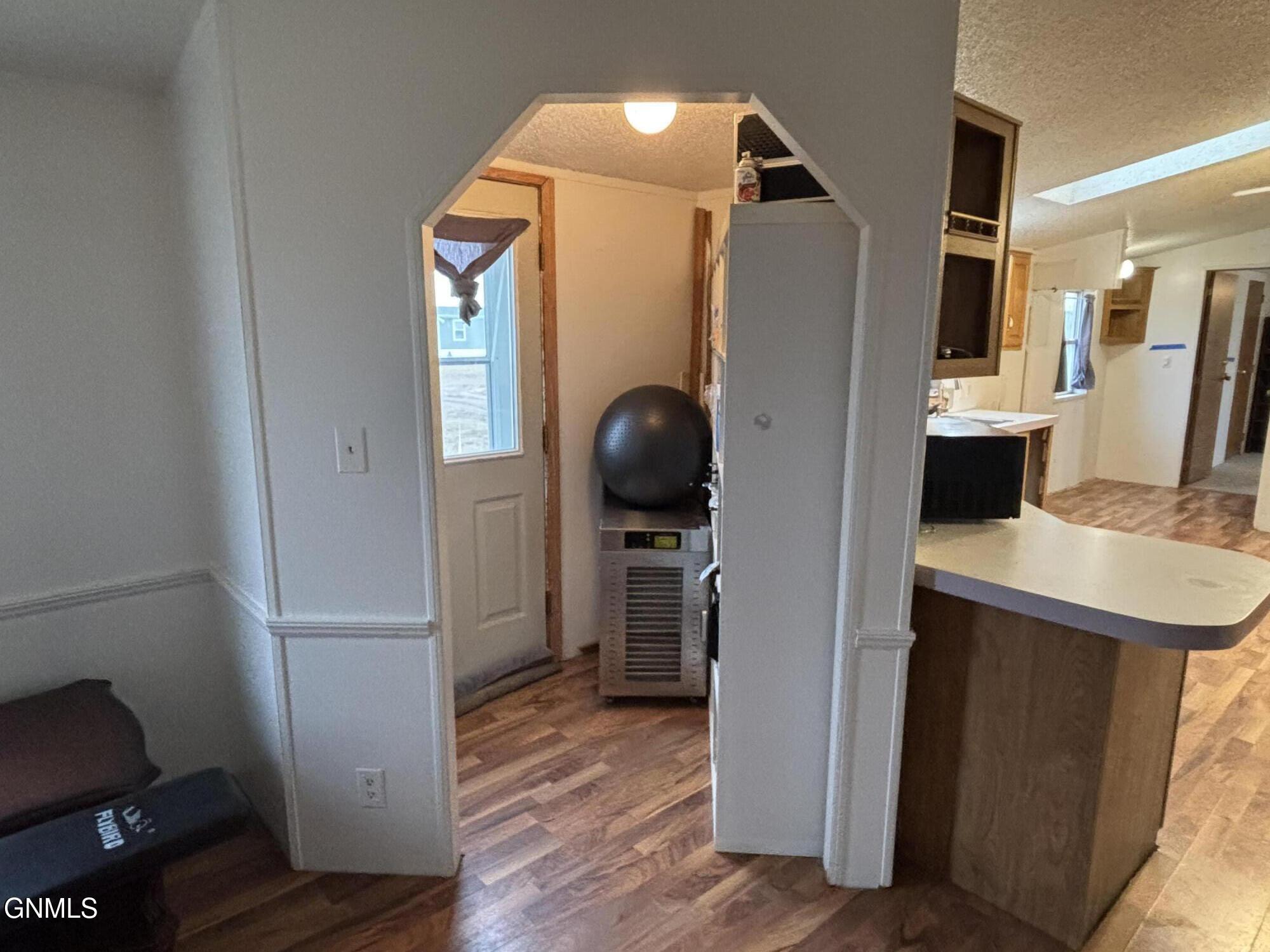 property viewer photo 19