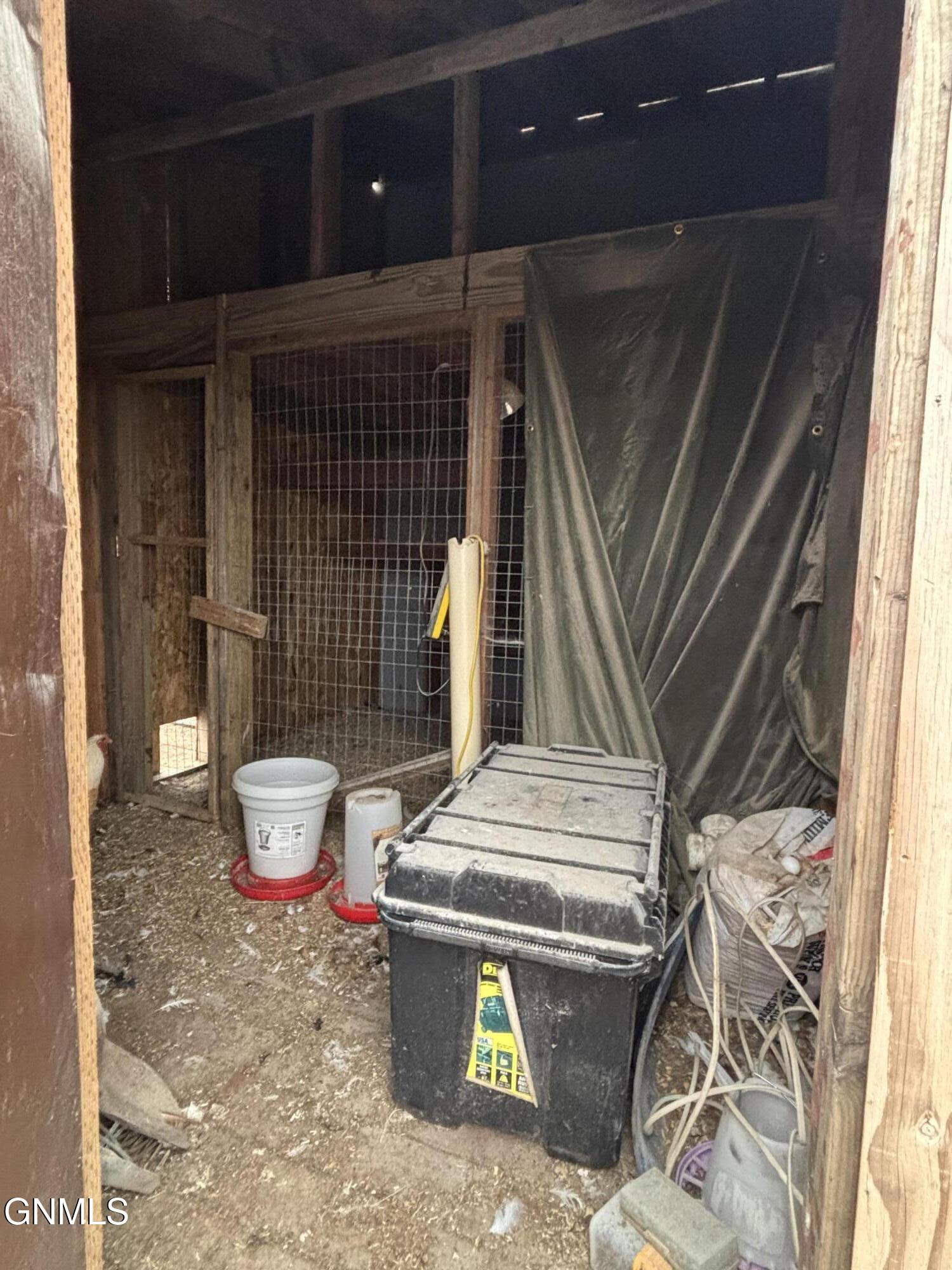 property viewer photo 28