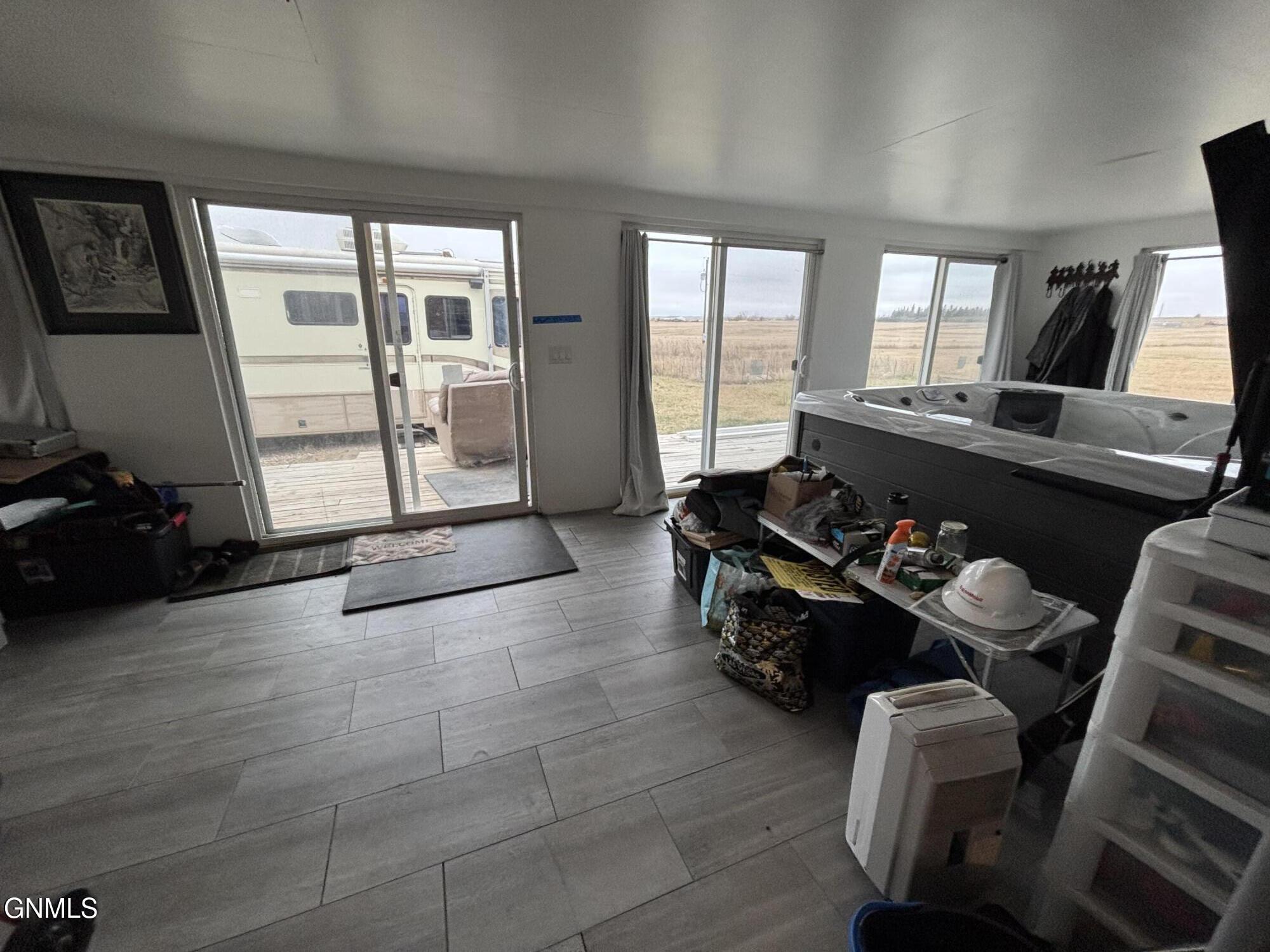 property viewer photo 5