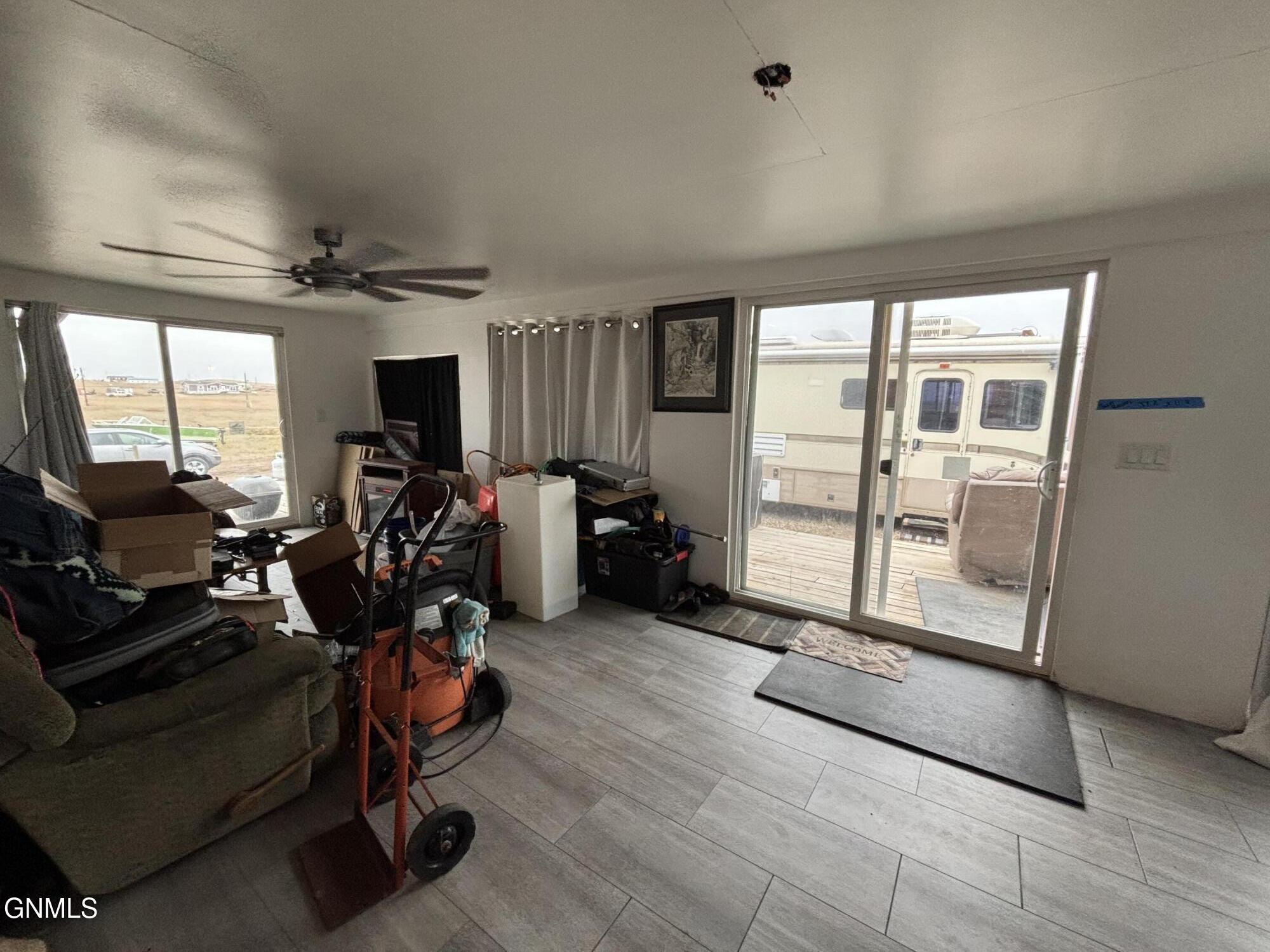 property viewer photo 6