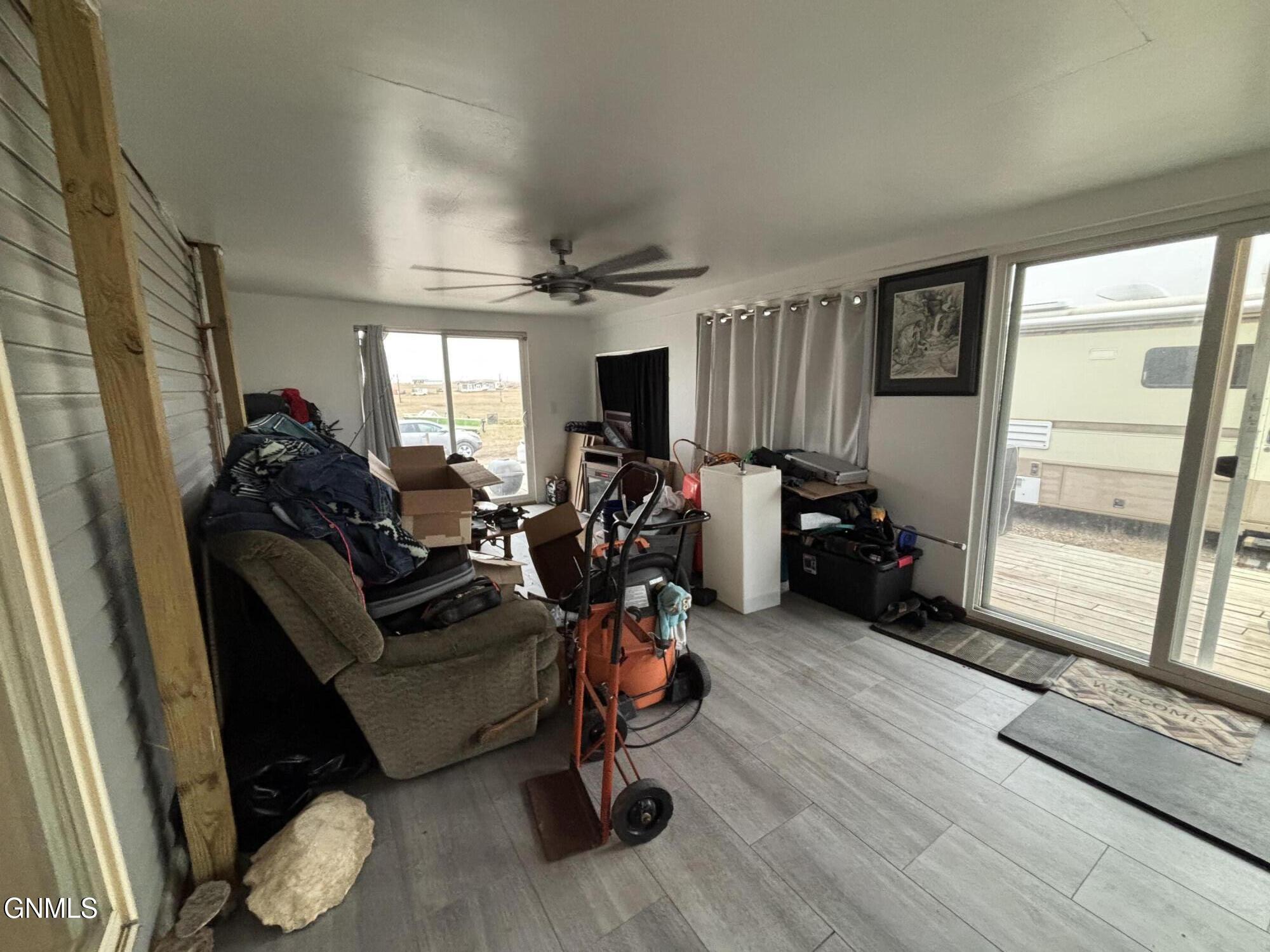 property viewer photo 7