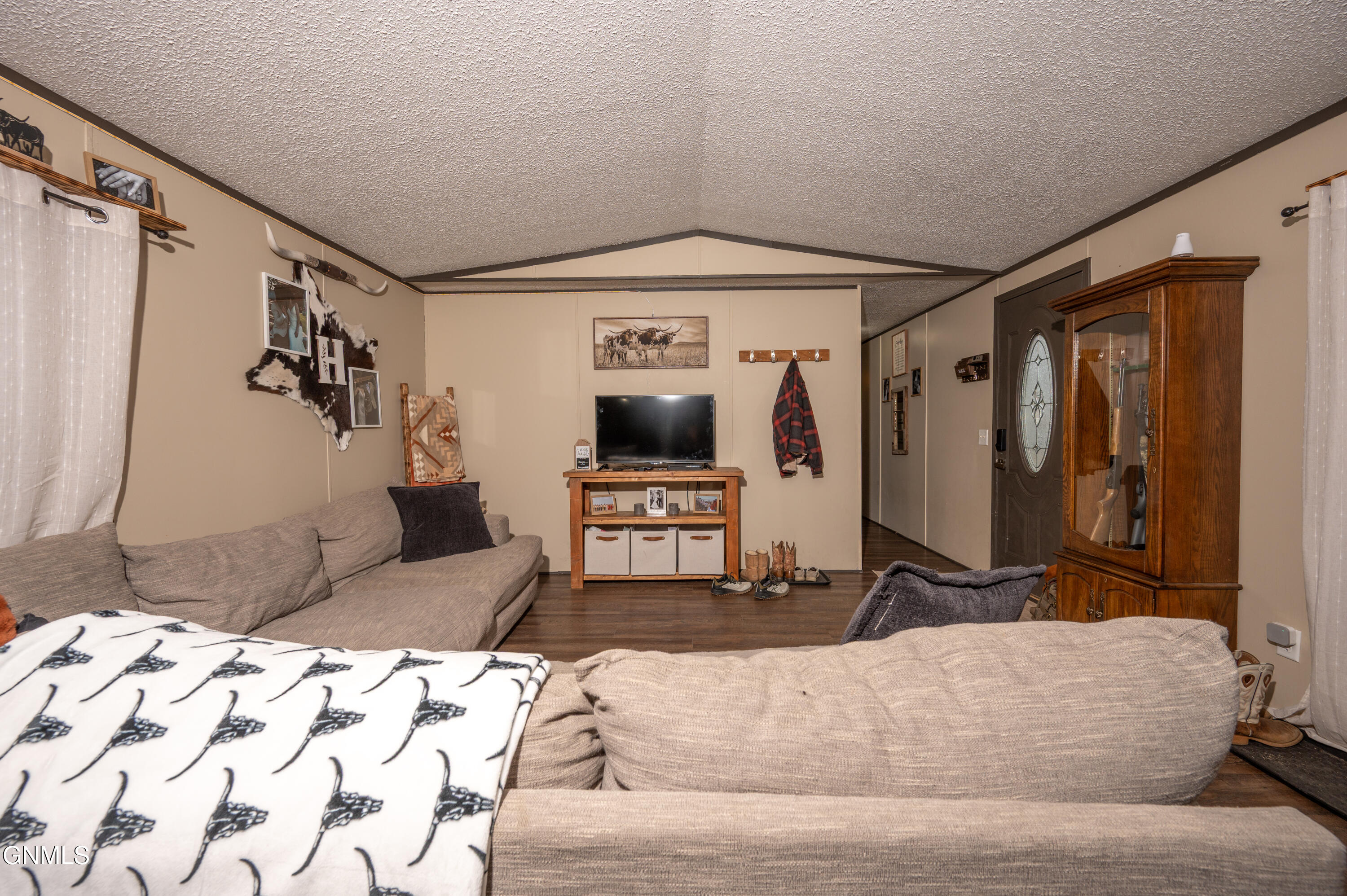 property viewer photo 16