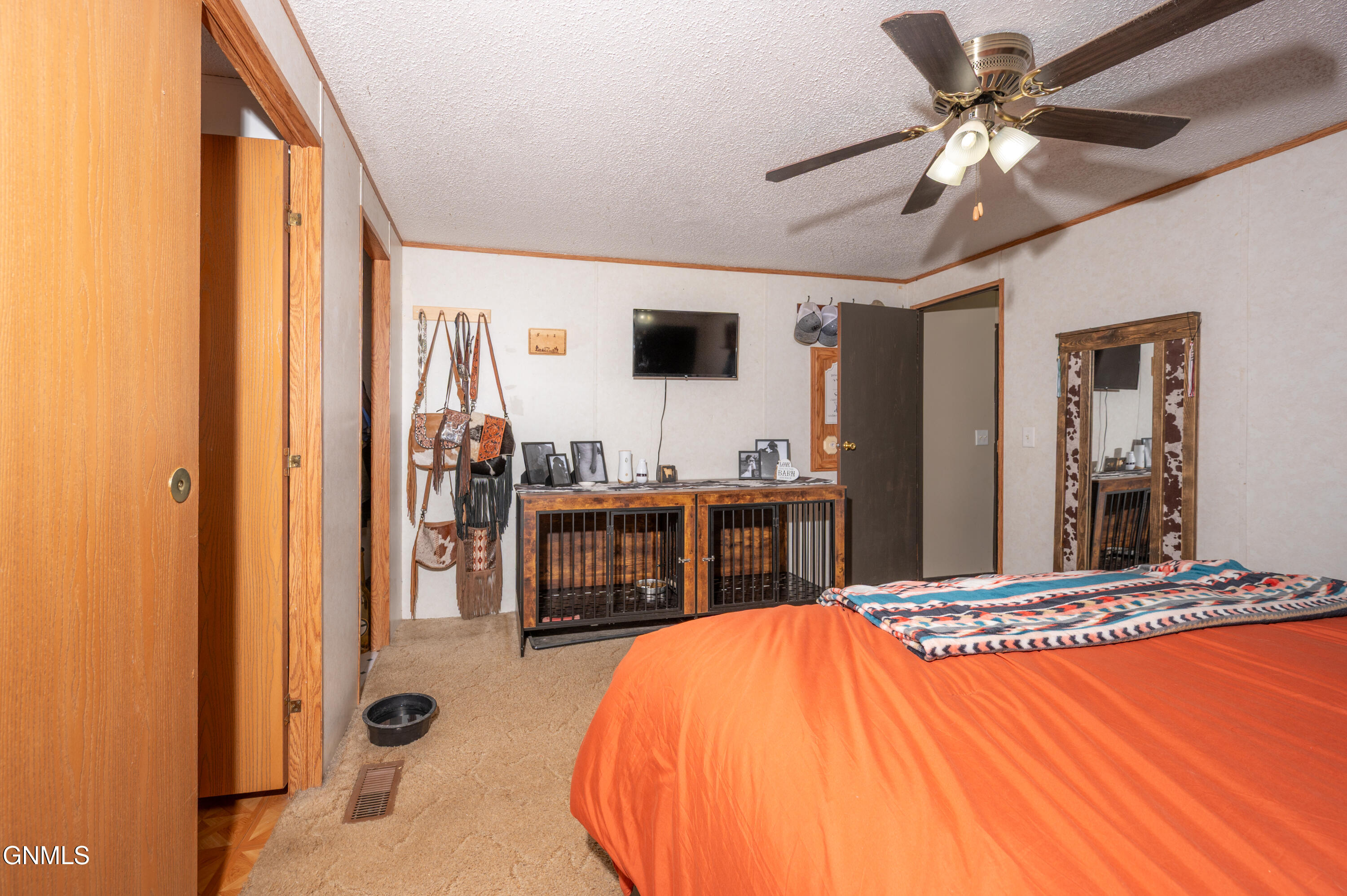property viewer photo 21
