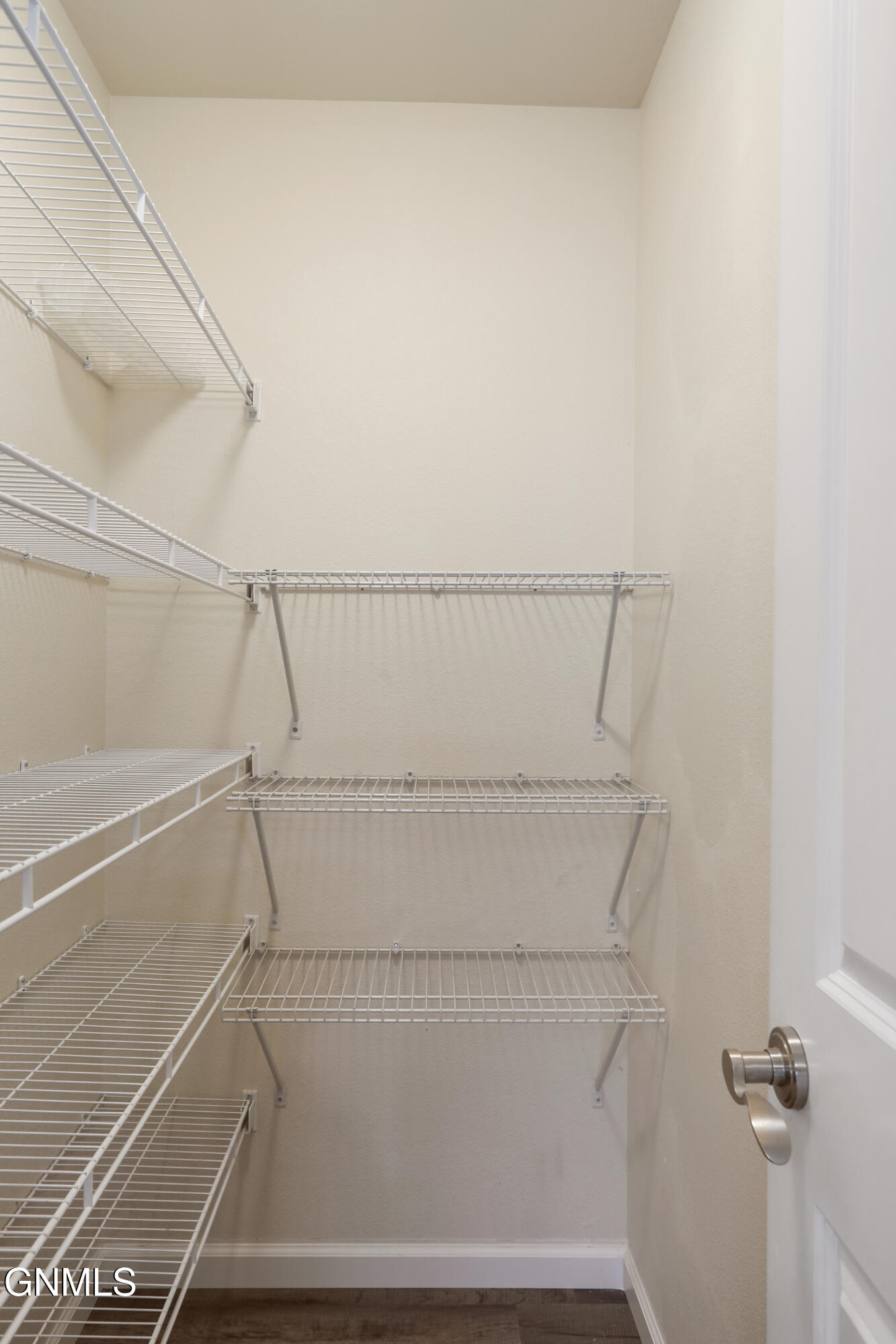 property viewer photo 12