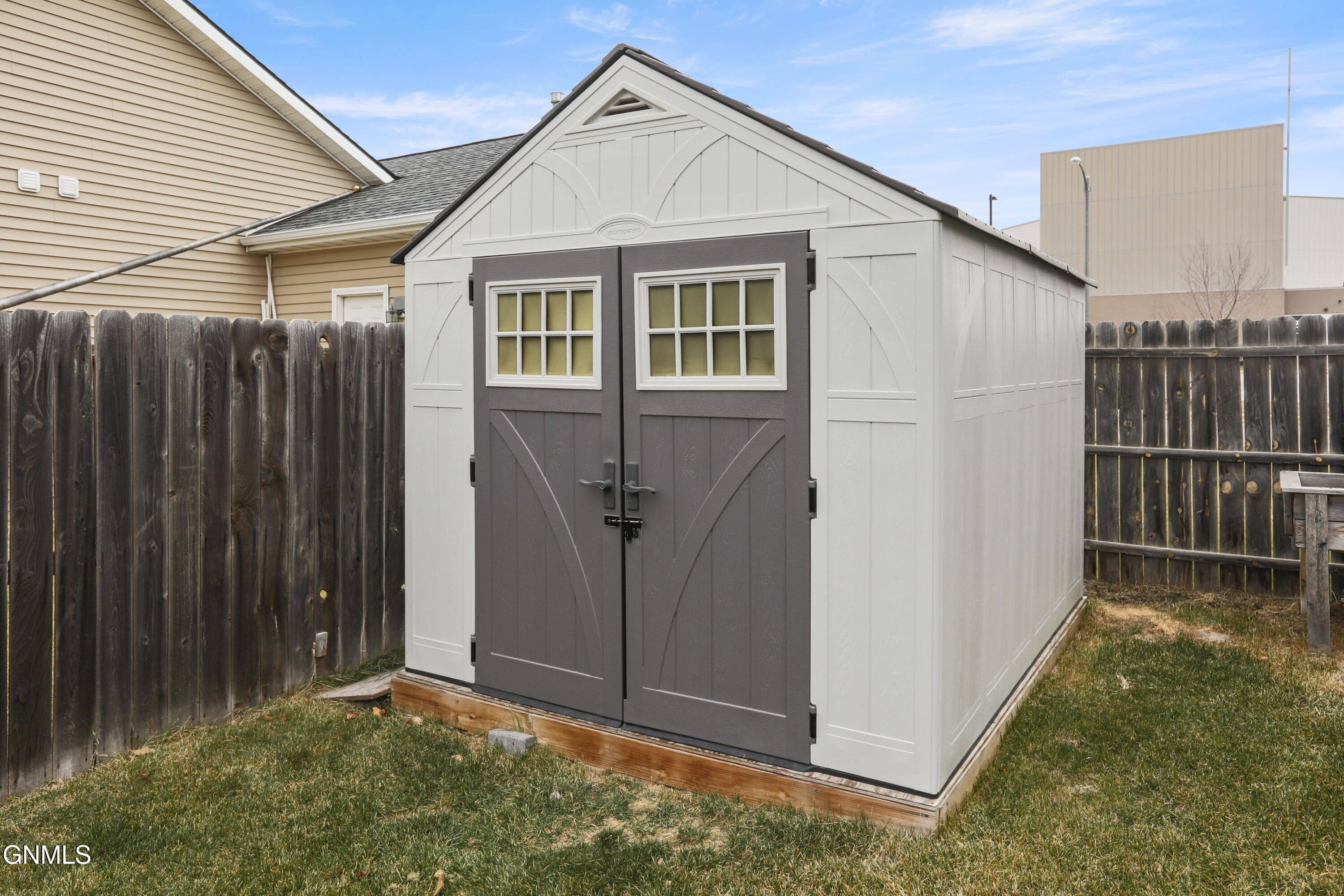 property viewer photo 32