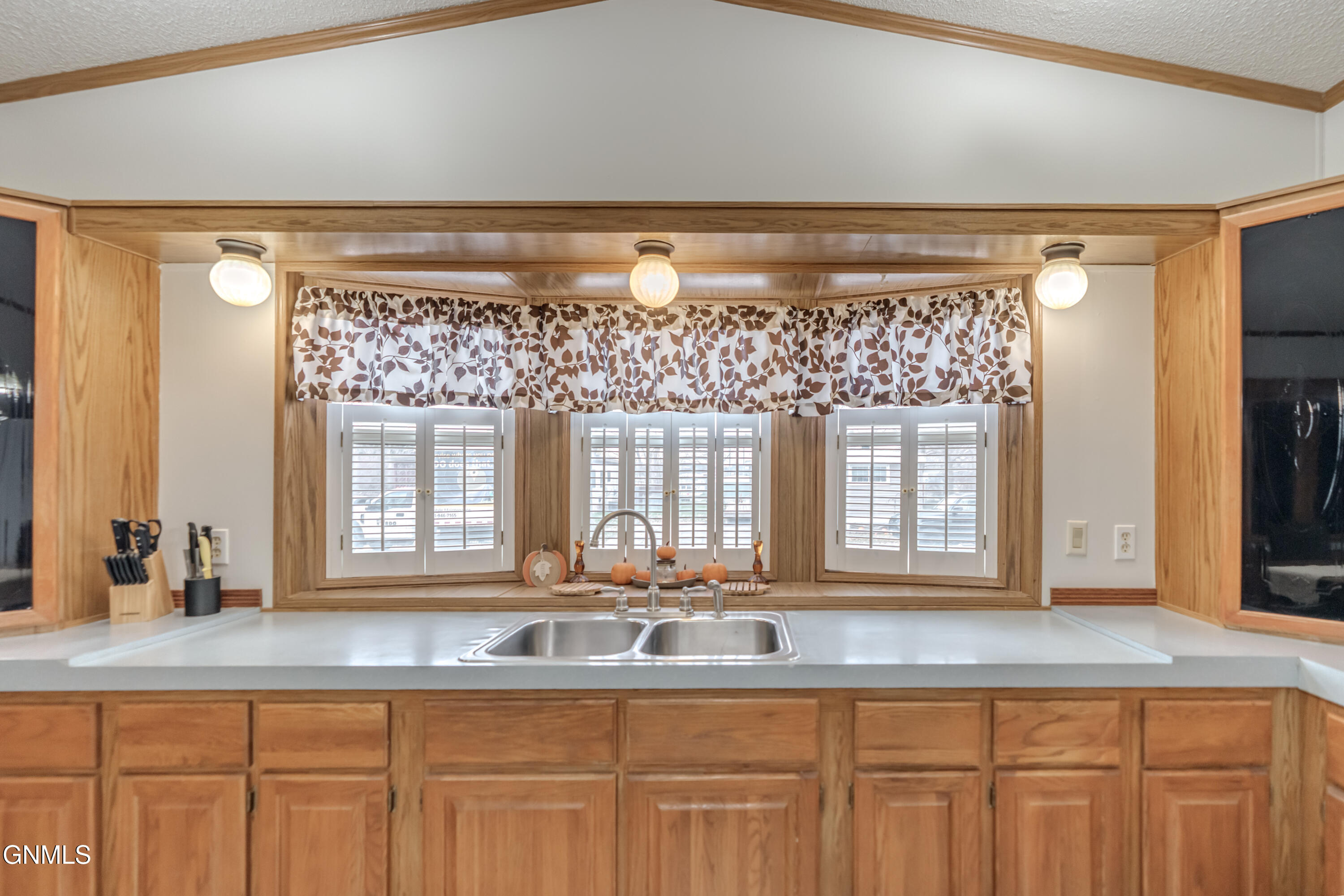 property viewer photo 11