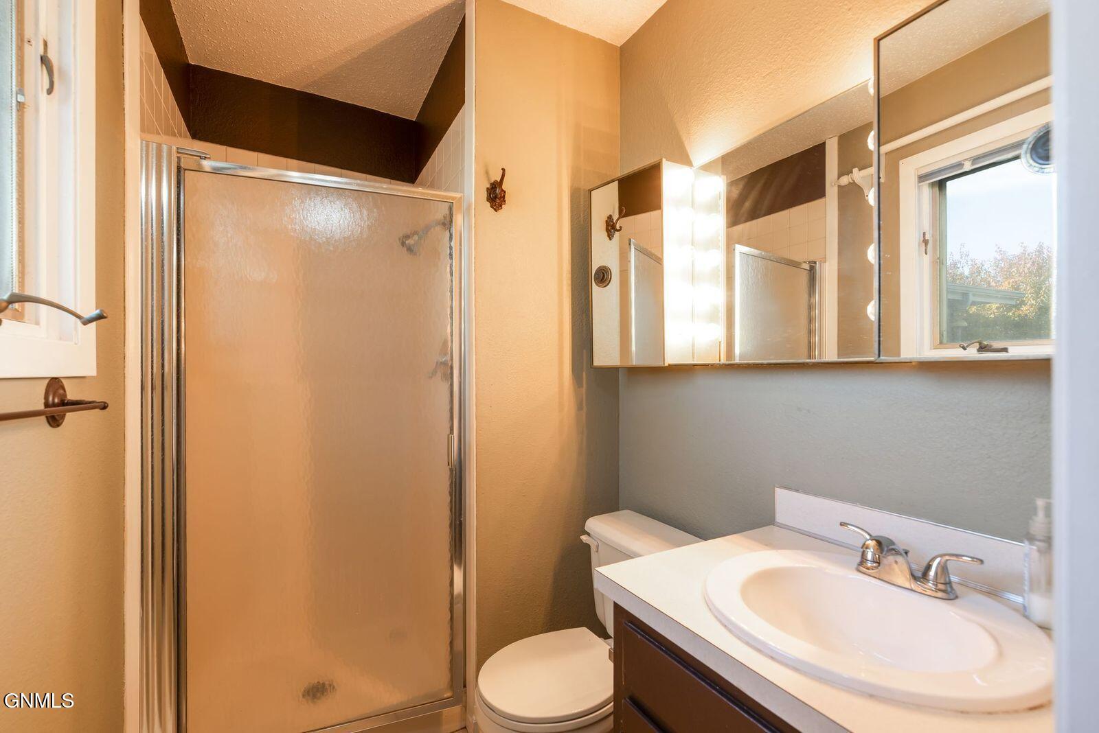 property viewer photo 11
