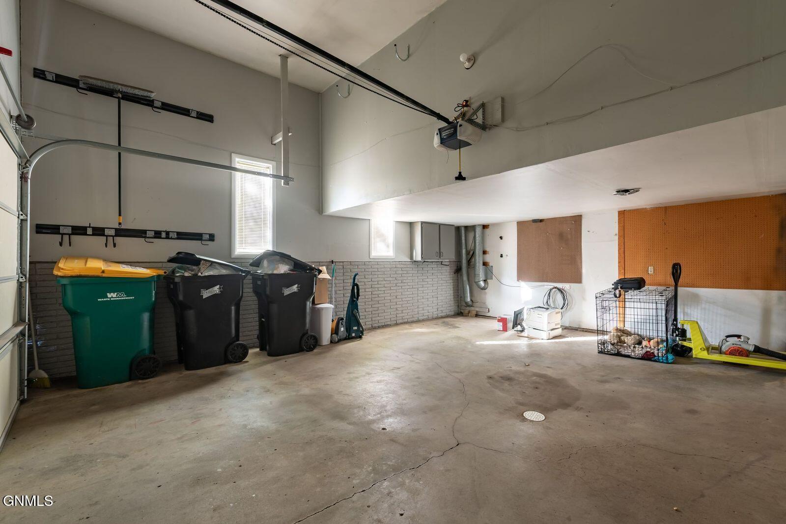 property viewer photo 22