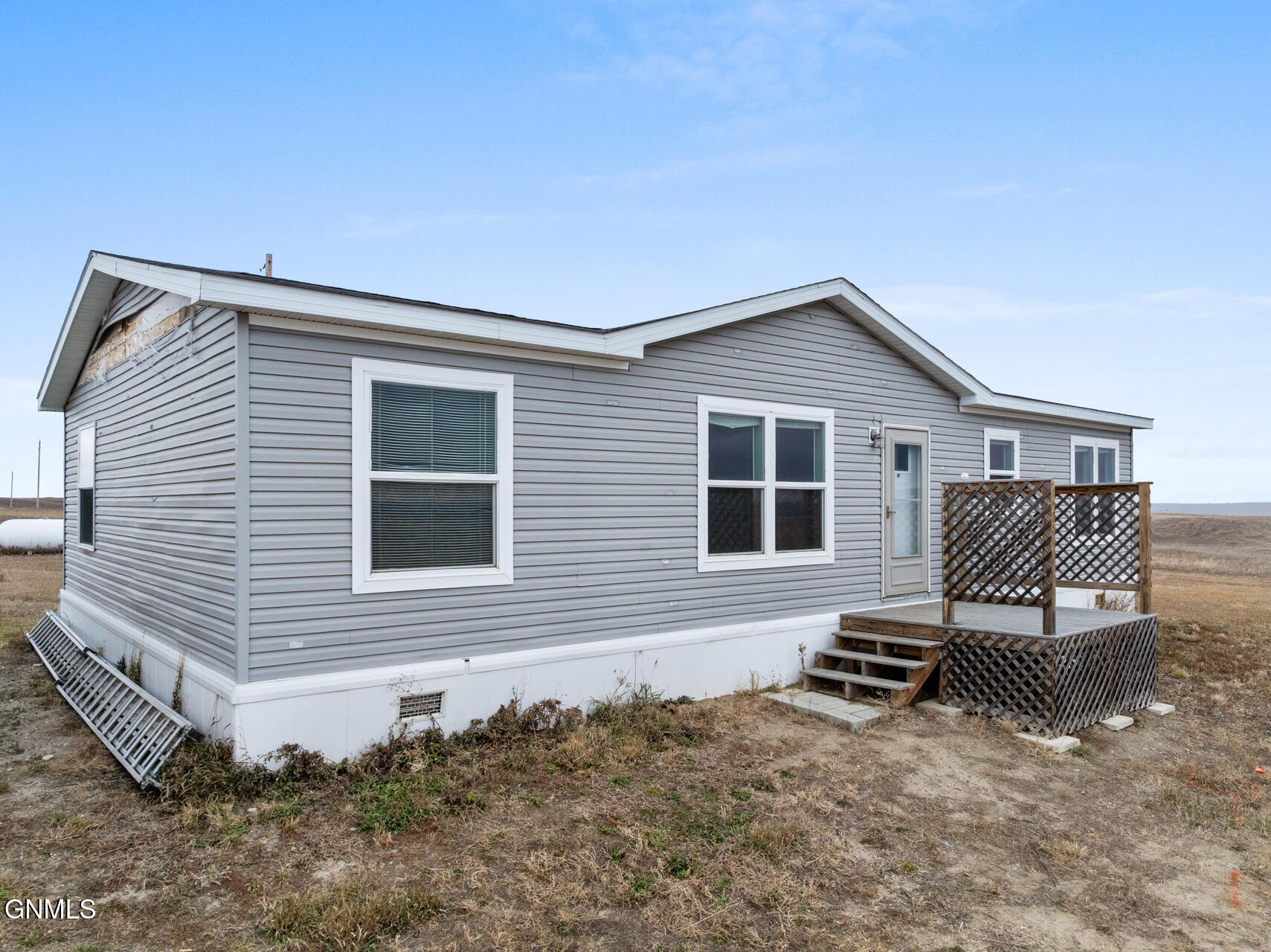 property viewer photo 2
