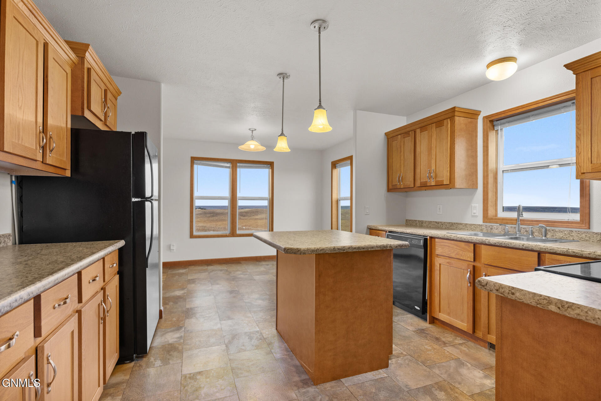 property viewer photo 9
